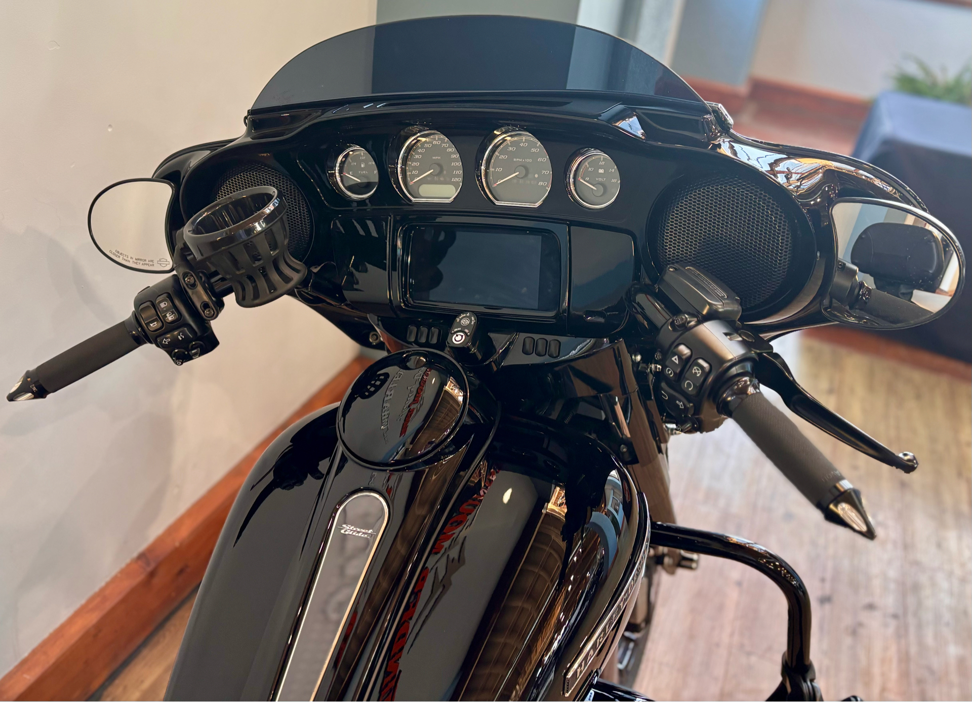 2019 Harley-Davidson Street Glide® Special in Loveland, Colorado - Photo 10