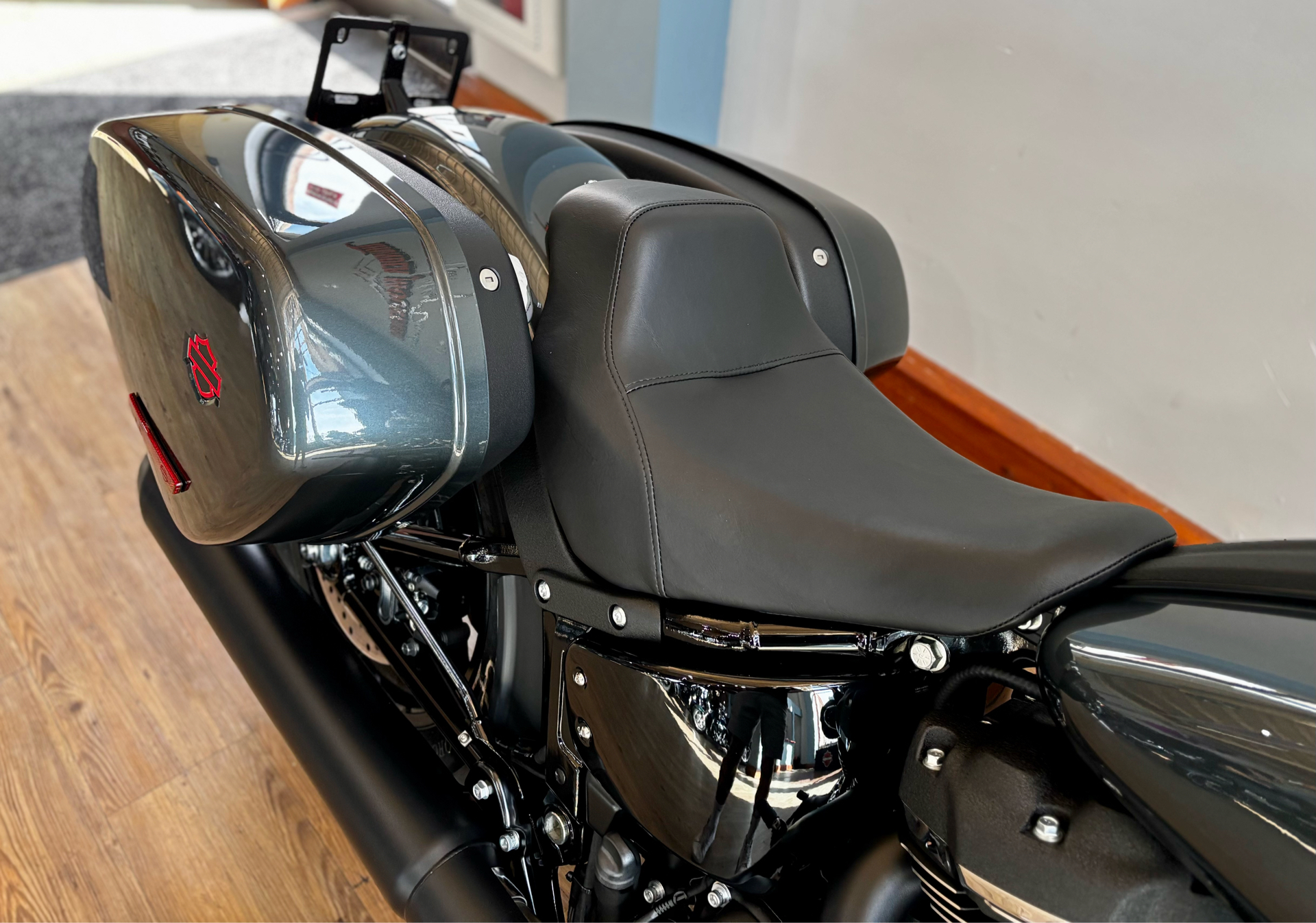 2025 Harley-Davidson Low Rider® ST in Loveland, Colorado - Photo 8