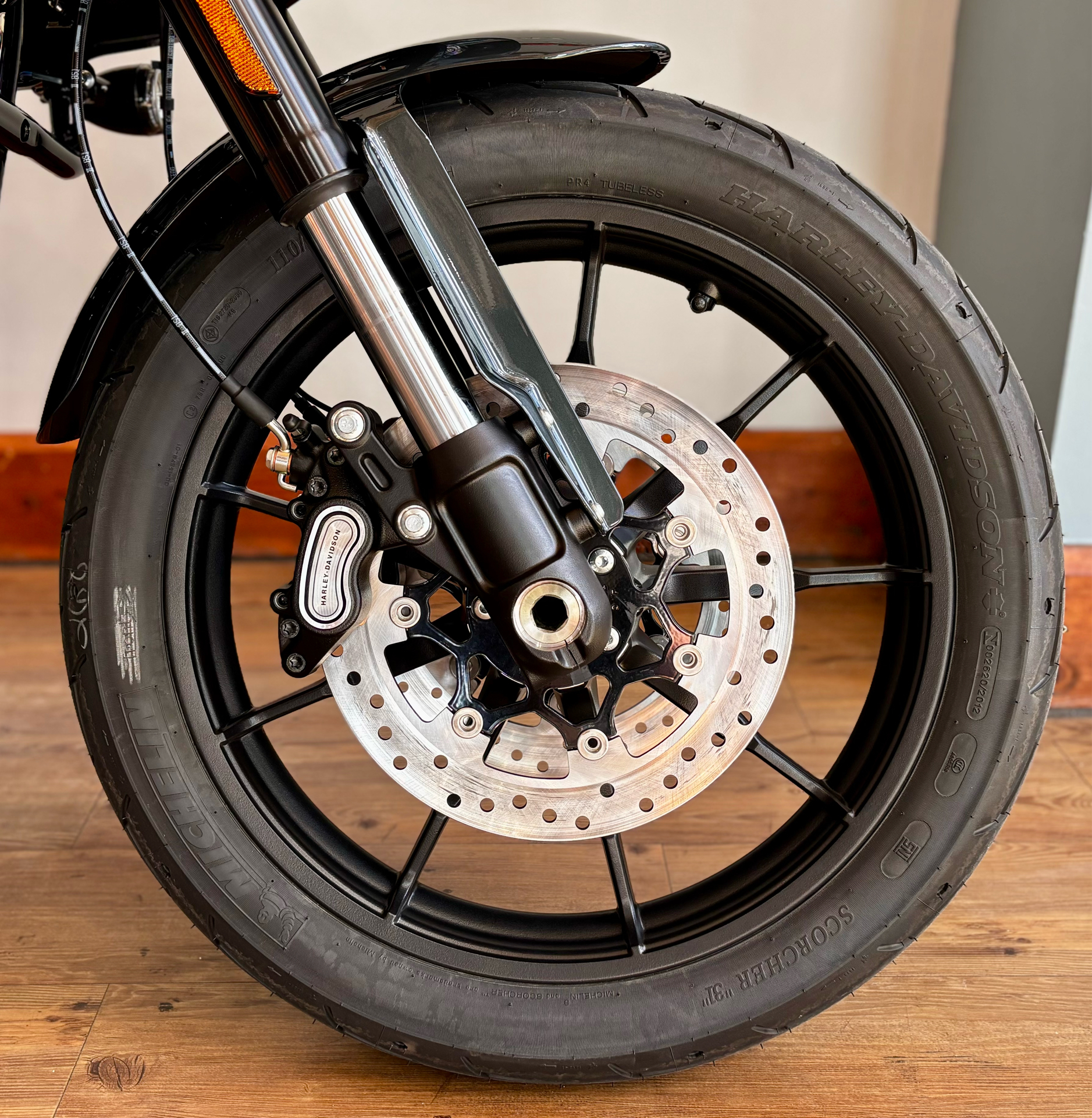 2025 Harley-Davidson Low Rider® ST in Loveland, Colorado - Photo 12