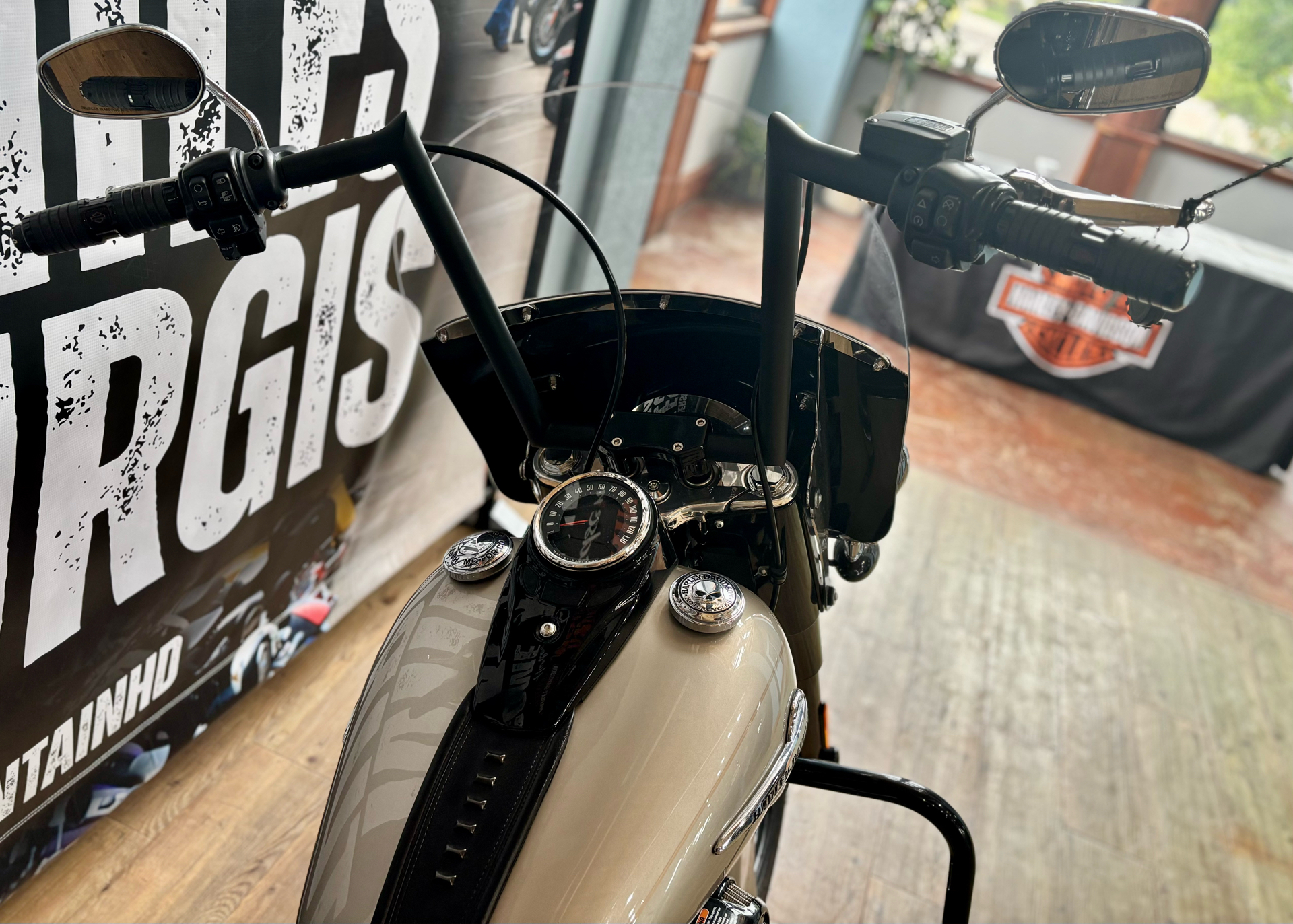 2018 Harley-Davidson Heritage Classic 114 in Loveland, Colorado - Photo 11