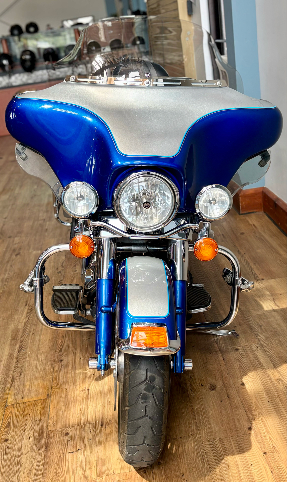 2010 Harley-Davidson Electra Glide® Classic in Loveland, Colorado - Photo 4