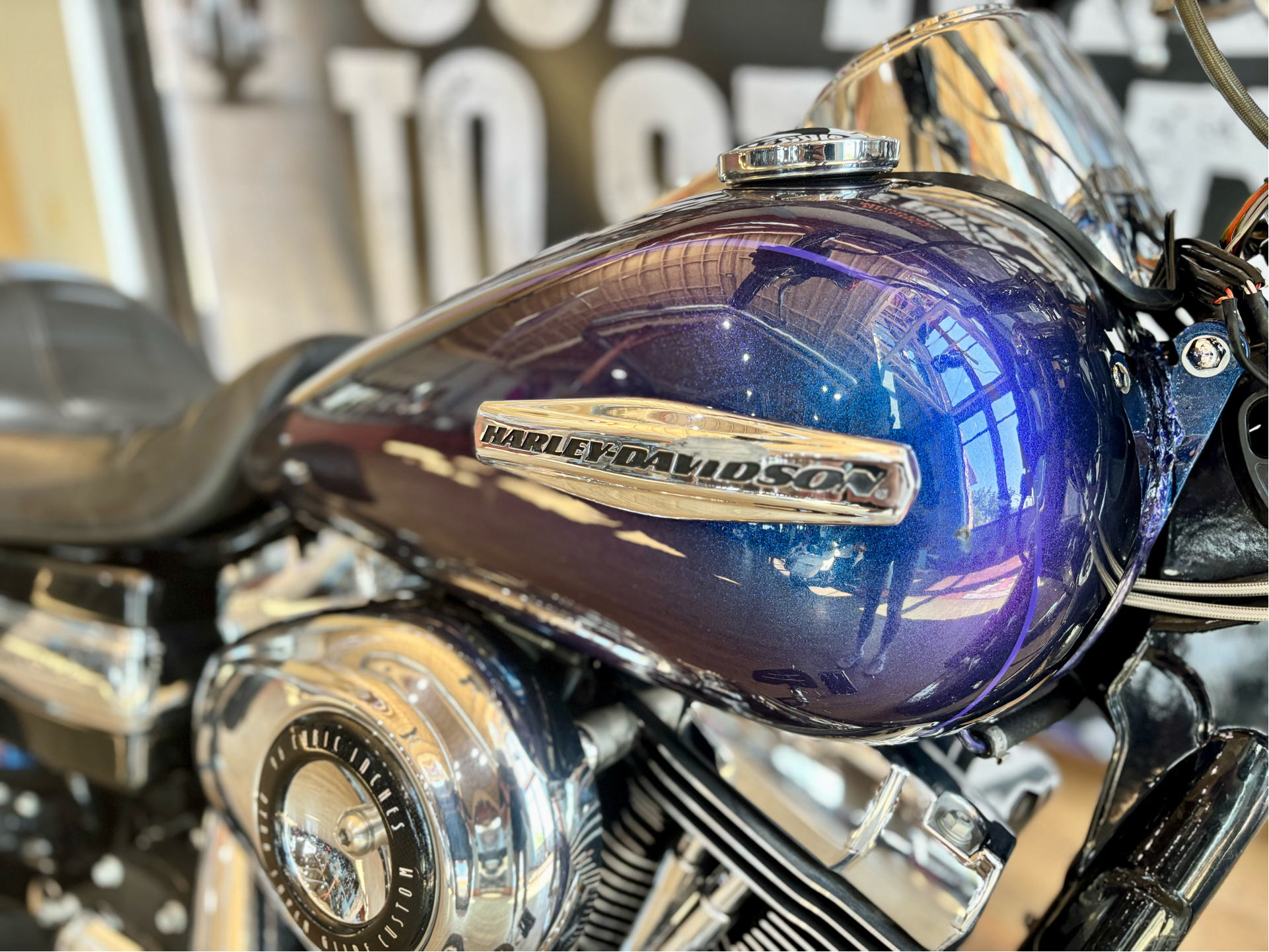 2010 Harley-Davidson Dyna® Super Glide® Custom in Loveland, Colorado - Photo 6