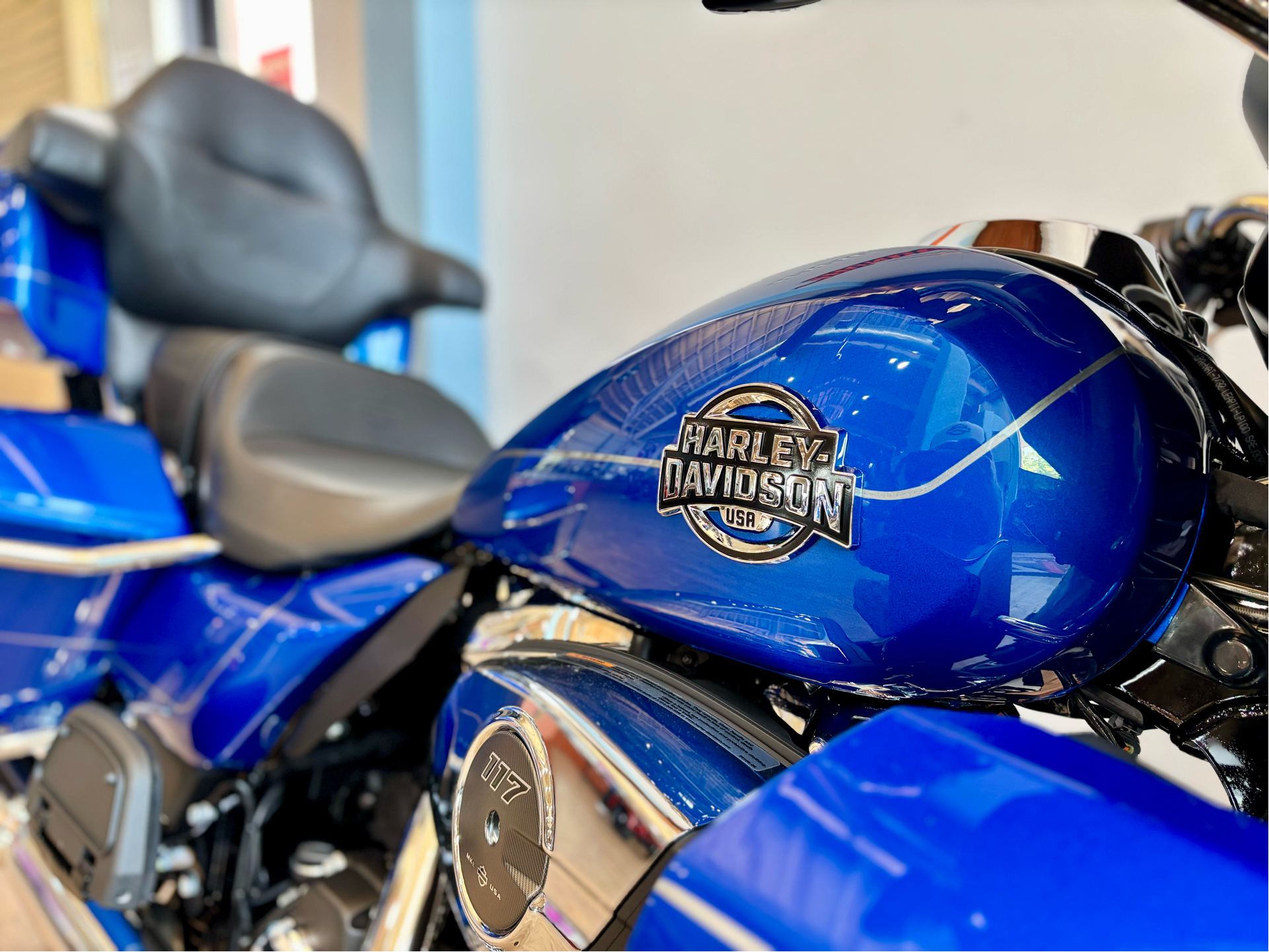 2025 Harley-Davidson Street Glide® Ultra in Loveland, Colorado - Photo 6
