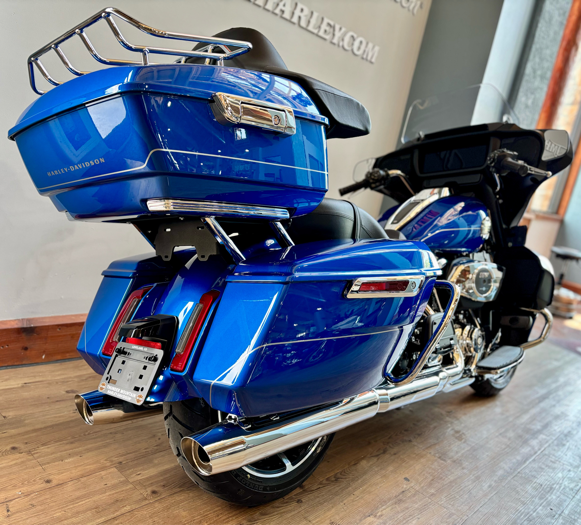 2025 Harley-Davidson Street Glide® Ultra in Loveland, Colorado - Photo 11