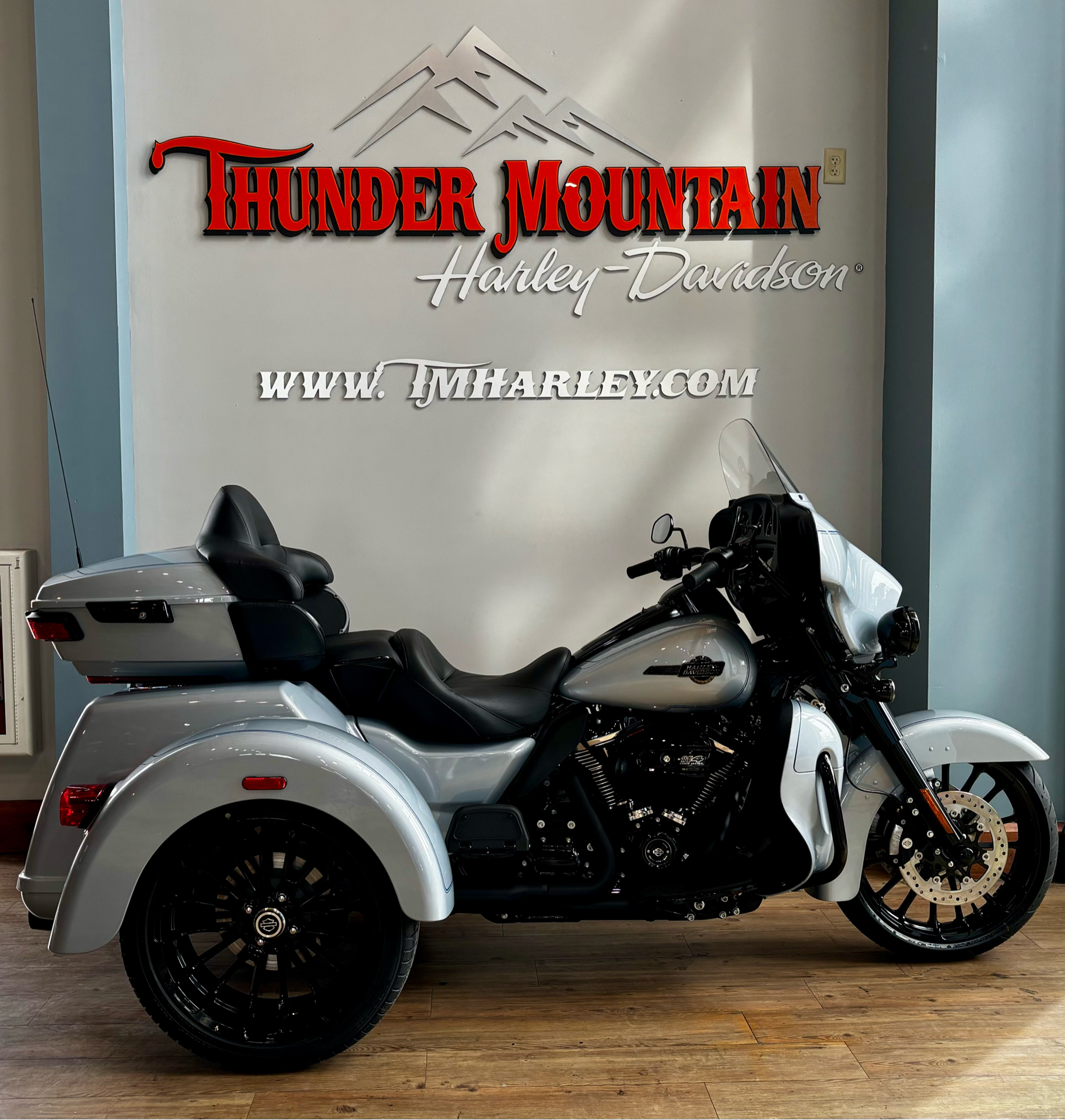 2025 Harley-Davidson Tri Glide® Ultra in Loveland, Colorado - Photo 1
