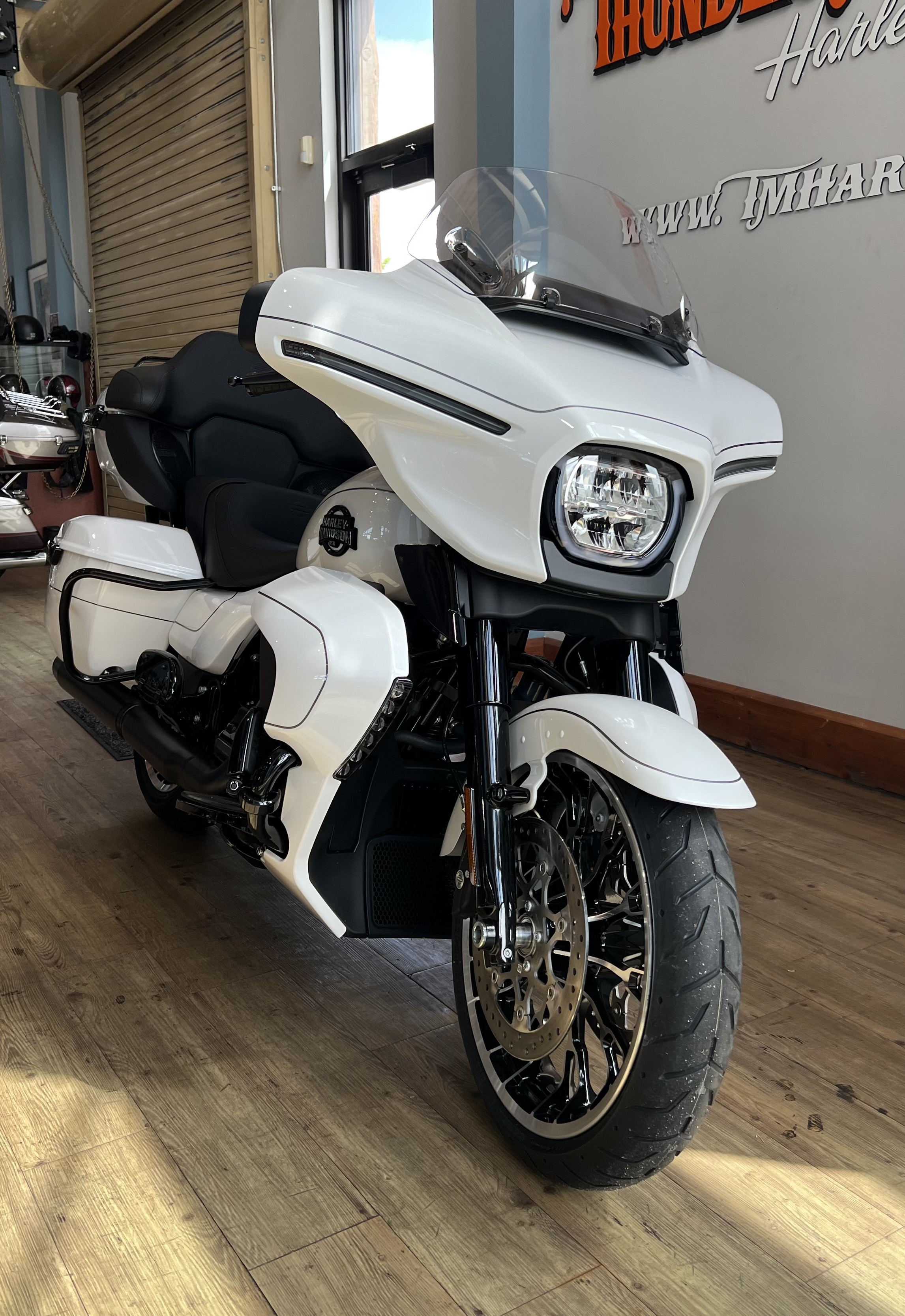 2026 Harley-Davidson Street Glide® Limited in Loveland, Colorado - Photo 2