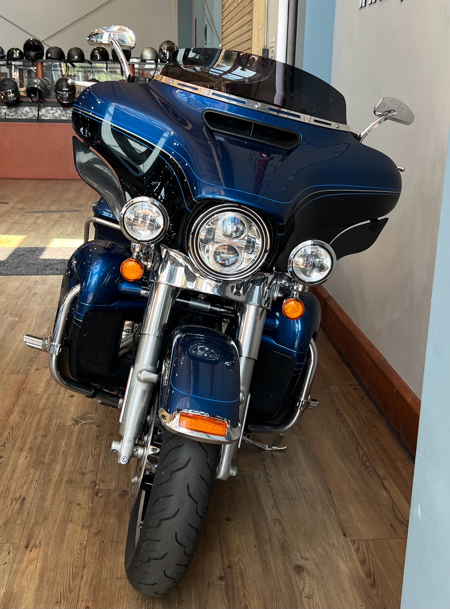 2018 Harley-Davidson Electra Glide® Ultra Classic® in Loveland, Colorado - Photo 3