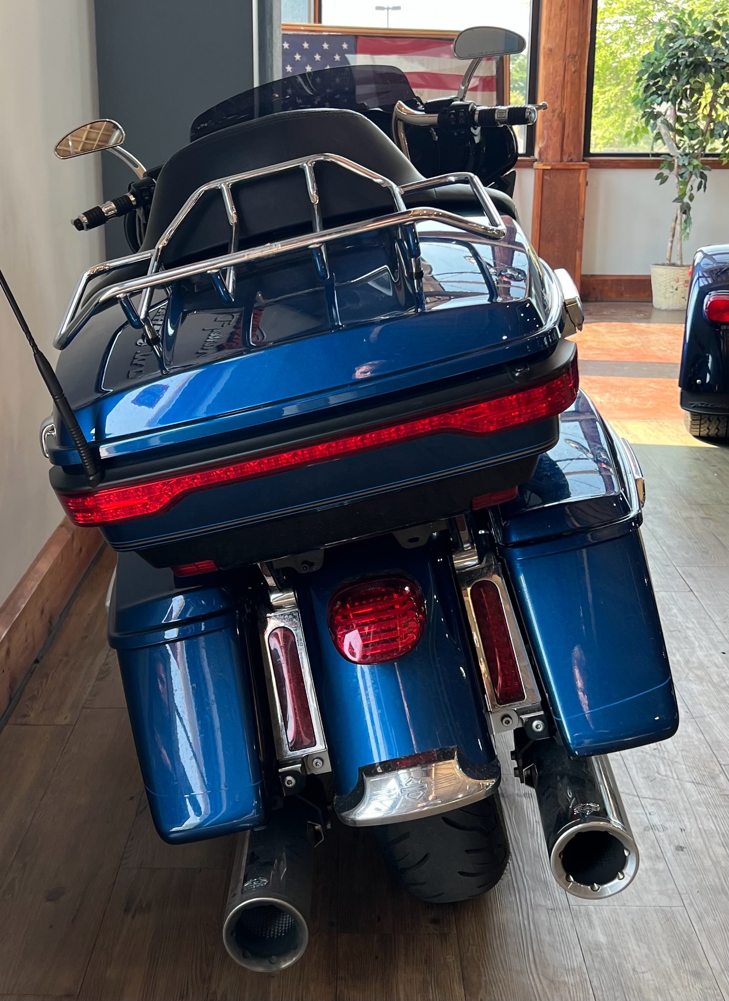 2018 Harley-Davidson Electra Glide® Ultra Classic® in Loveland, Colorado - Photo 6