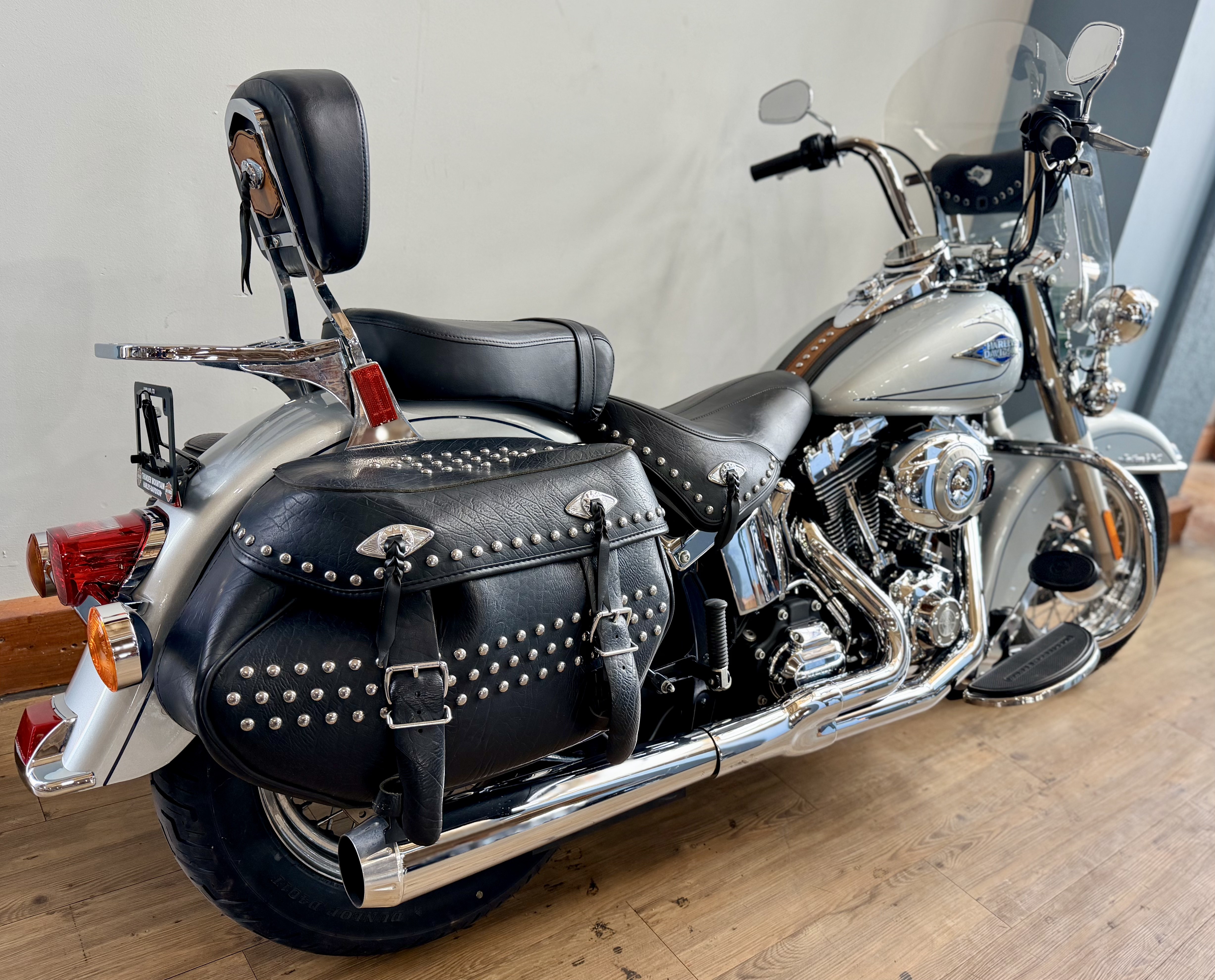 2010 Harley-Davidson Heritage Softail® Classic in Loveland, Colorado - Photo 3