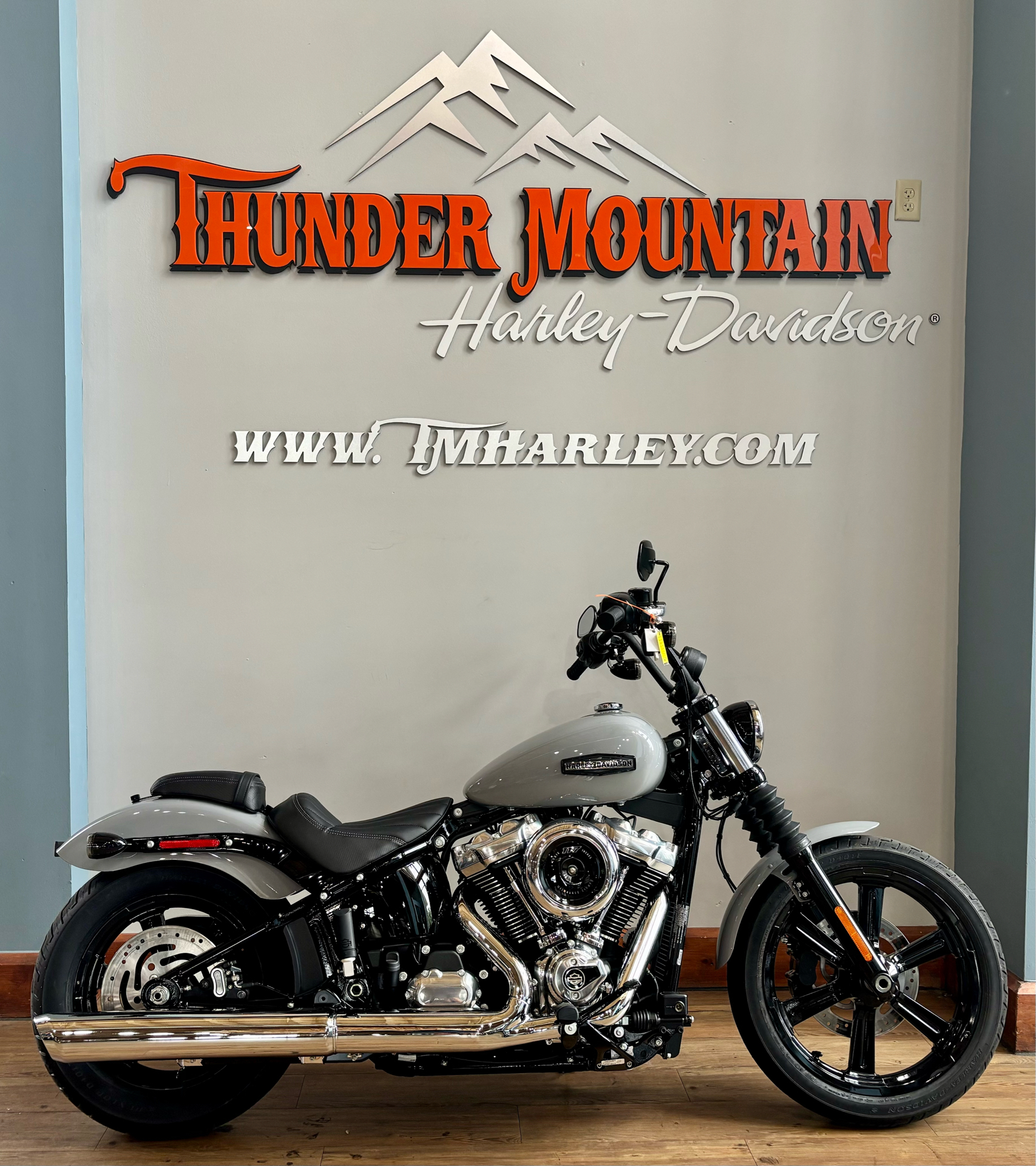 2025 Harley-Davidson Street Bob® in Loveland, Colorado - Photo 1