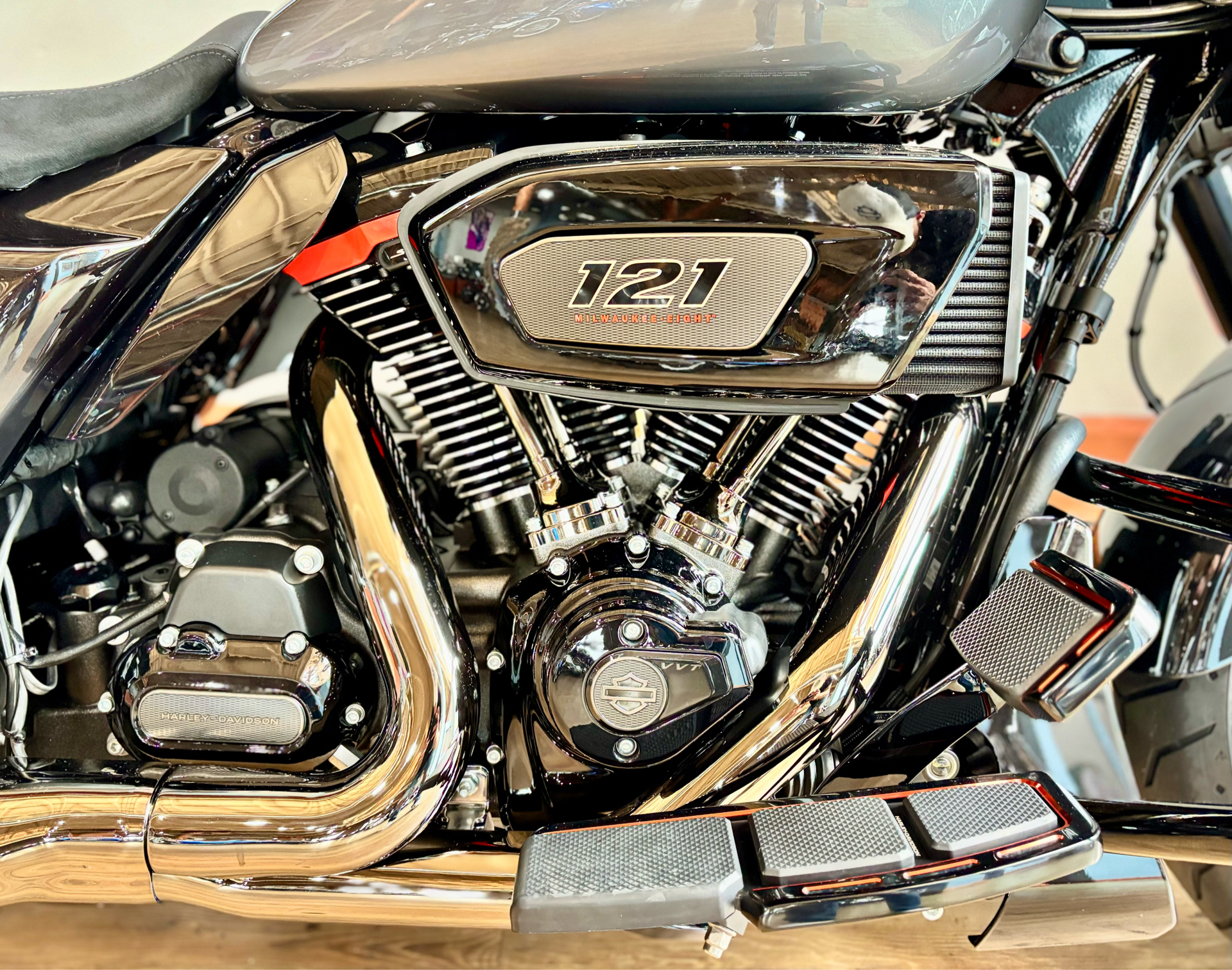 2025 Harley-Davidson CVO™ Street Glide® in Loveland, Colorado - Photo 7