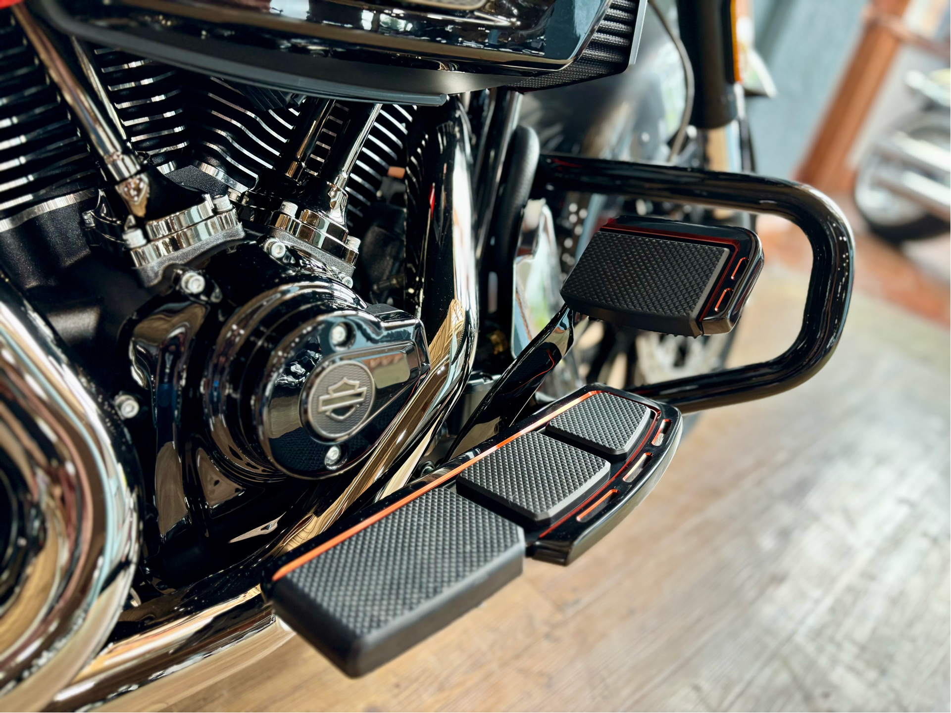 2025 Harley-Davidson CVO™ Street Glide® in Loveland, Colorado - Photo 11