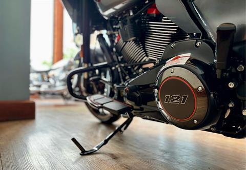2025 Harley-Davidson CVO™ Street Glide® in Loveland, Colorado - Photo 13