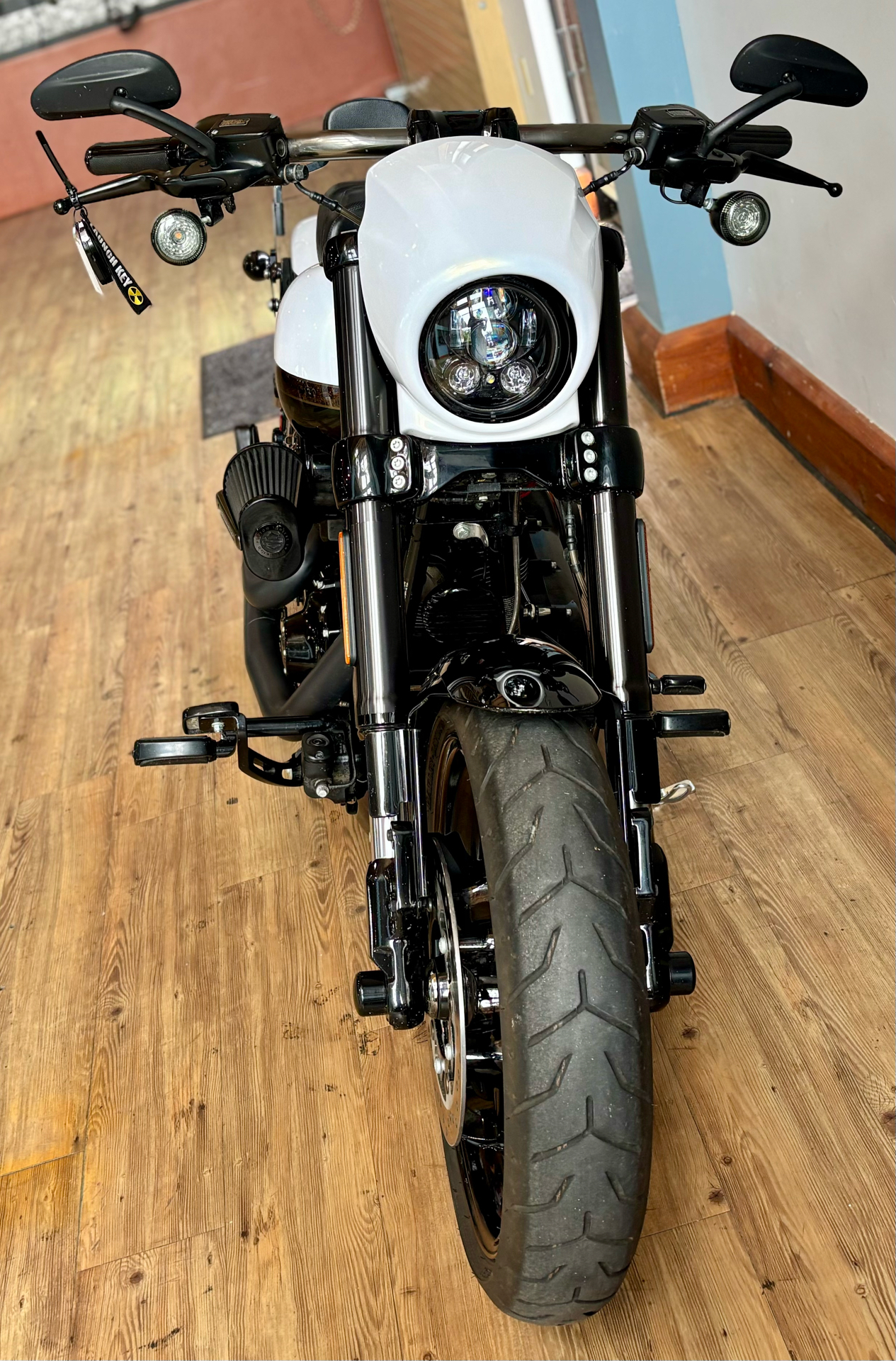 2016 Harley-Davidson CVO™ Pro Street Breakout® in Loveland, Colorado - Photo 4