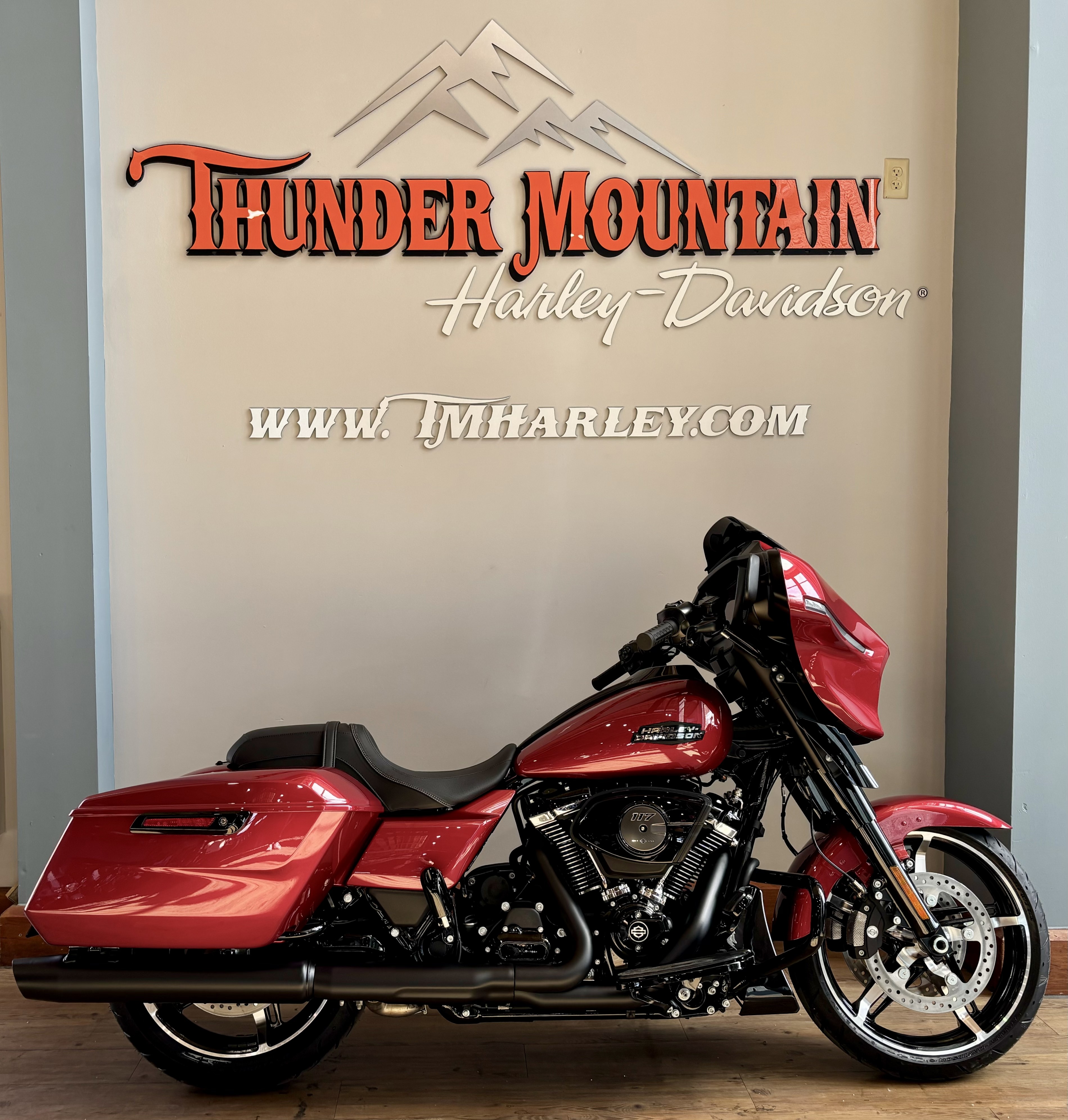 2025 Harley-Davidson Street Glide® in Loveland, Colorado - Photo 1
