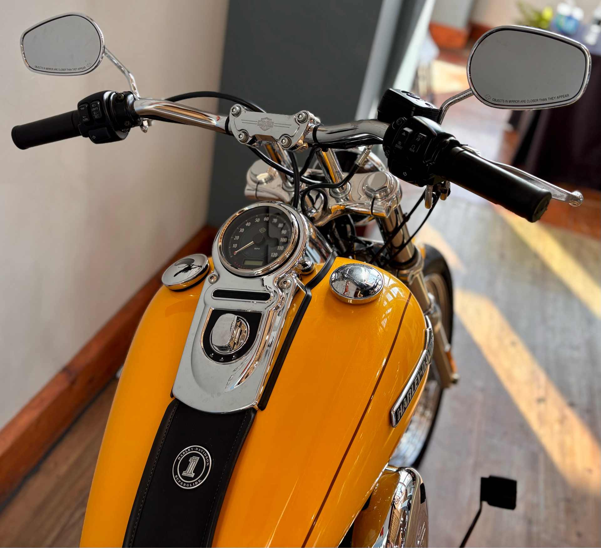 2013 Harley-Davidson Dyna® Super Glide® Custom in Loveland, Colorado - Photo 10