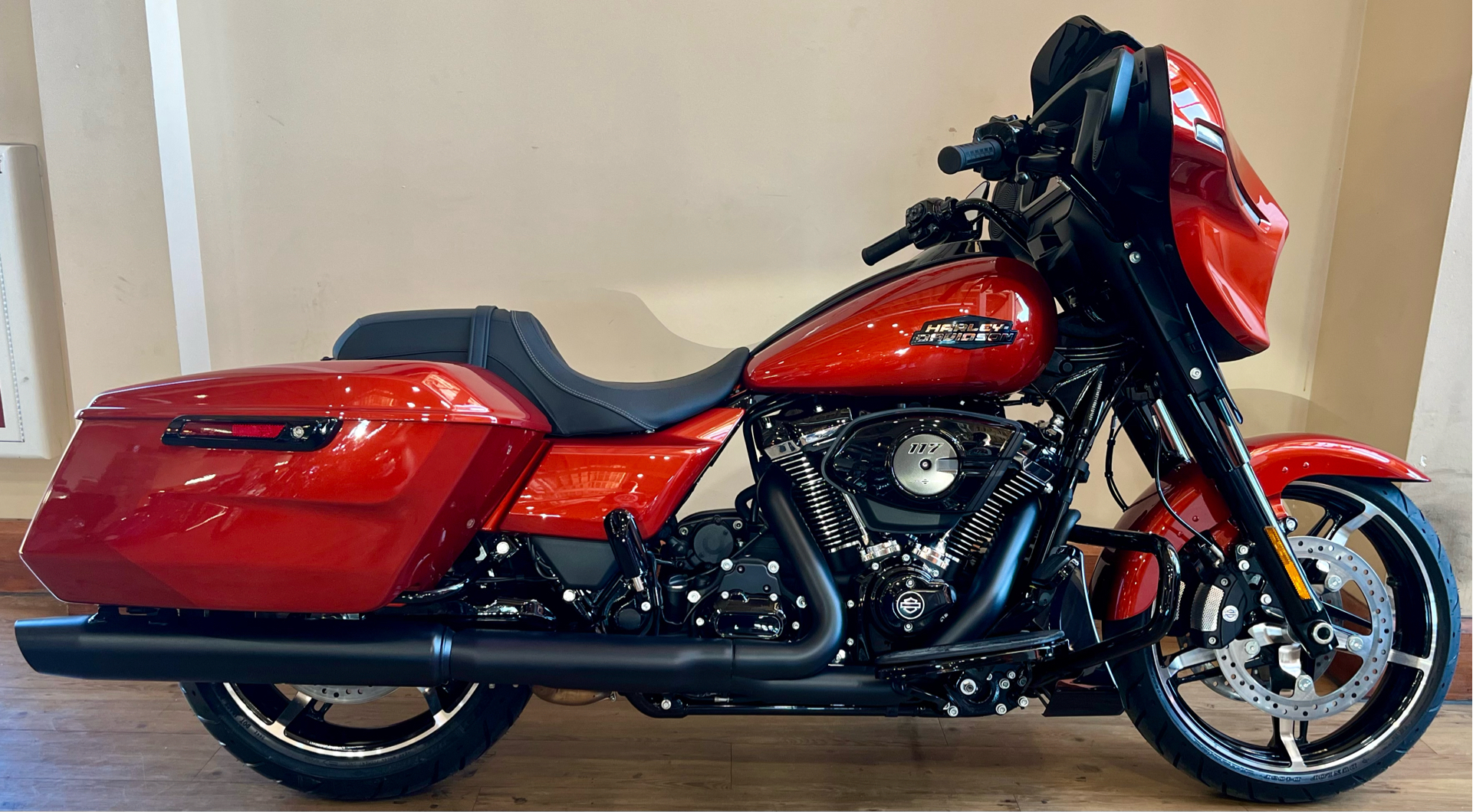 2024 Harley-Davidson Street Glide® in Loveland, Colorado - Photo 8