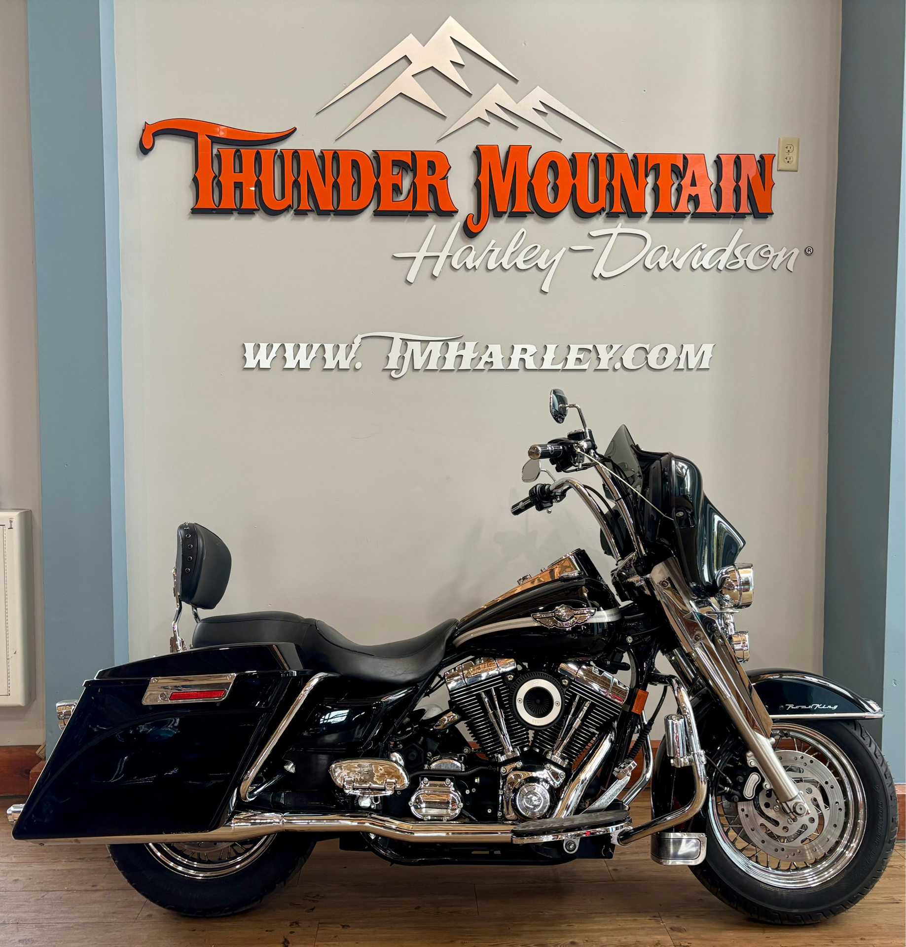 2003 Harley-Davidson FLHRCI Road King® Classic in Loveland, Colorado - Photo 1