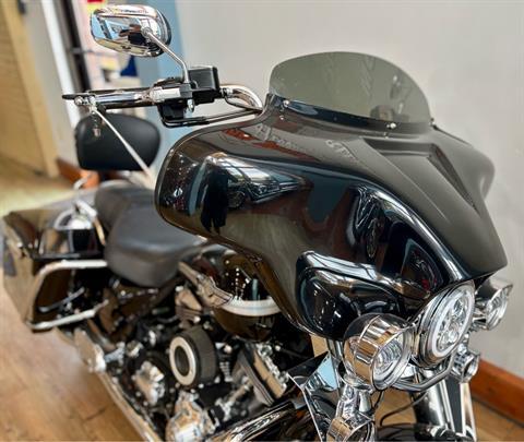 2003 Harley-Davidson FLHRCI Road King® Classic in Loveland, Colorado - Photo 6