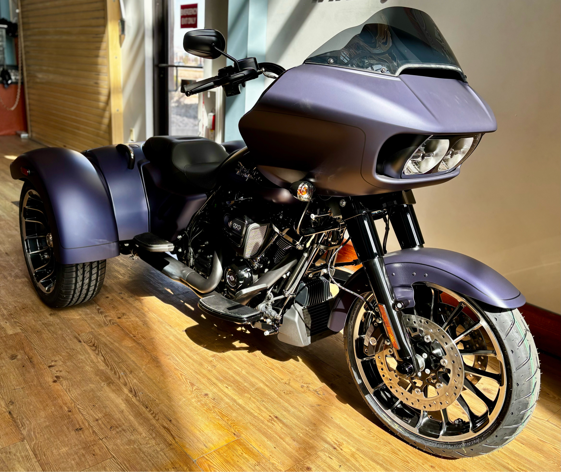 2025 Harley-Davidson Road Glide® 3 in Loveland, Colorado - Photo 2