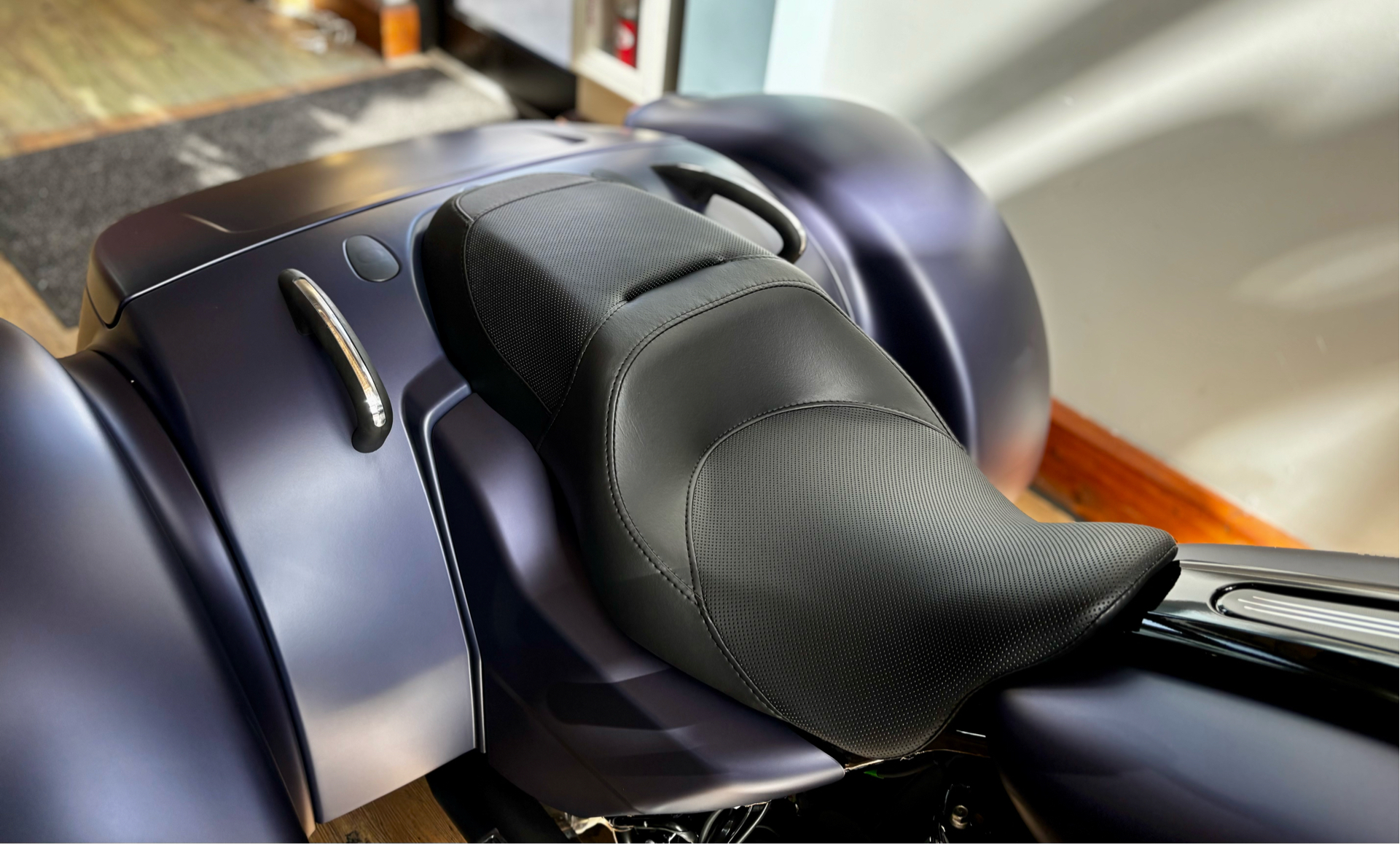 2025 Harley-Davidson Road Glide® 3 in Loveland, Colorado - Photo 10