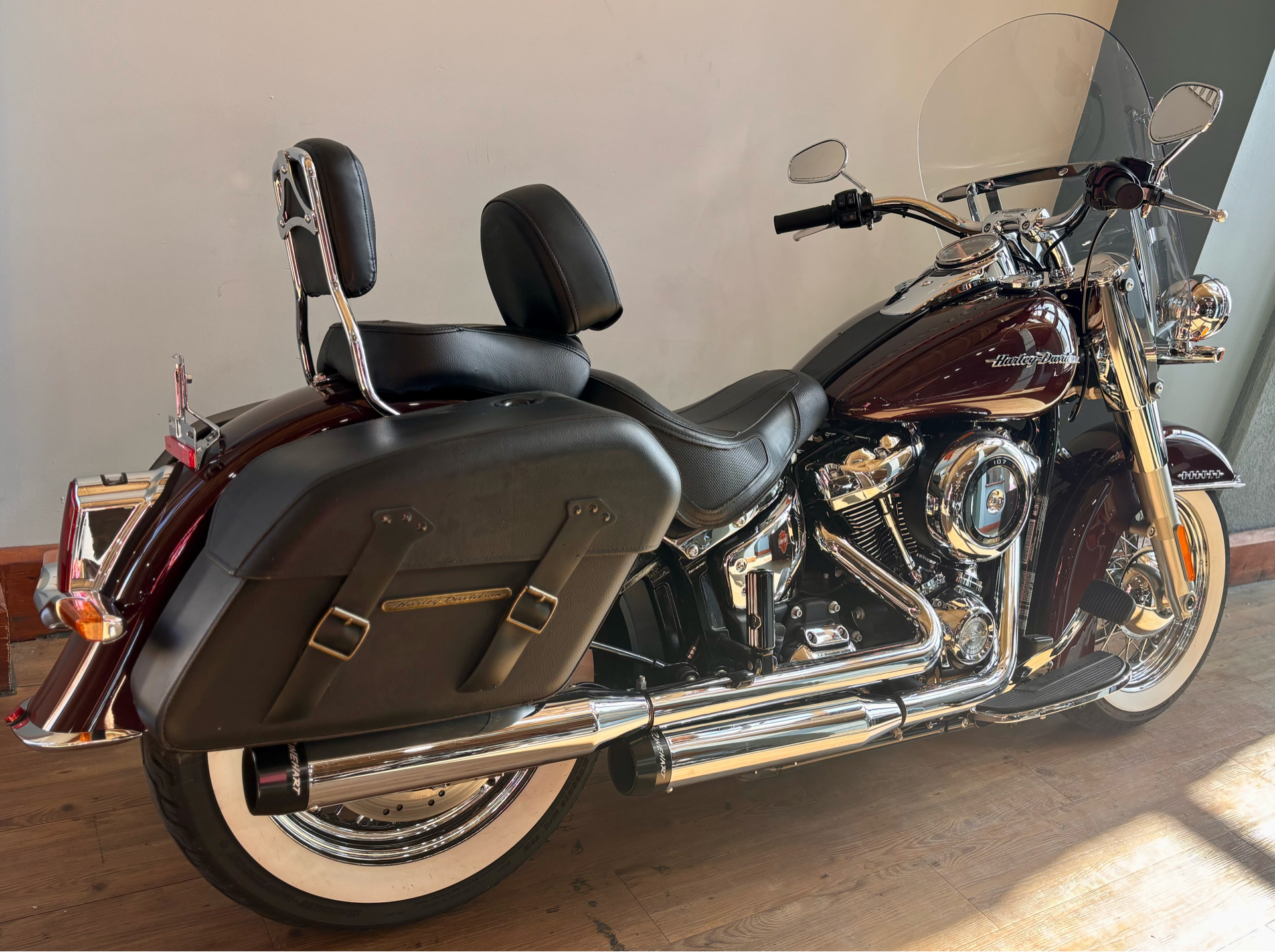 2018 Harley-Davidson Softail® Deluxe 107 in Loveland, Colorado - Photo 3