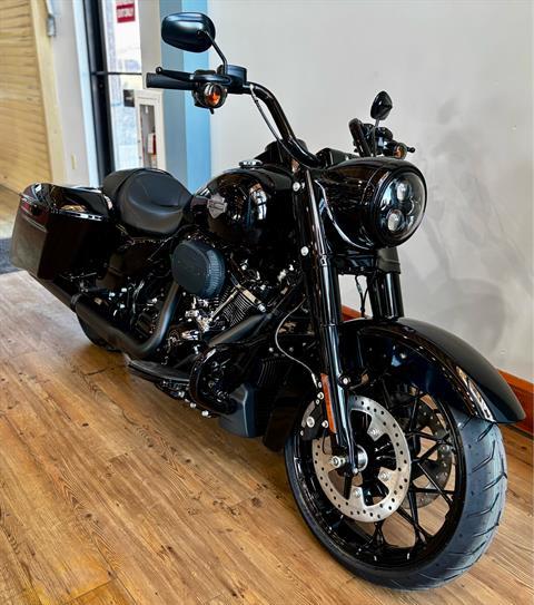 2025 Harley-Davidson Road King® Special in Loveland, Colorado - Photo 2