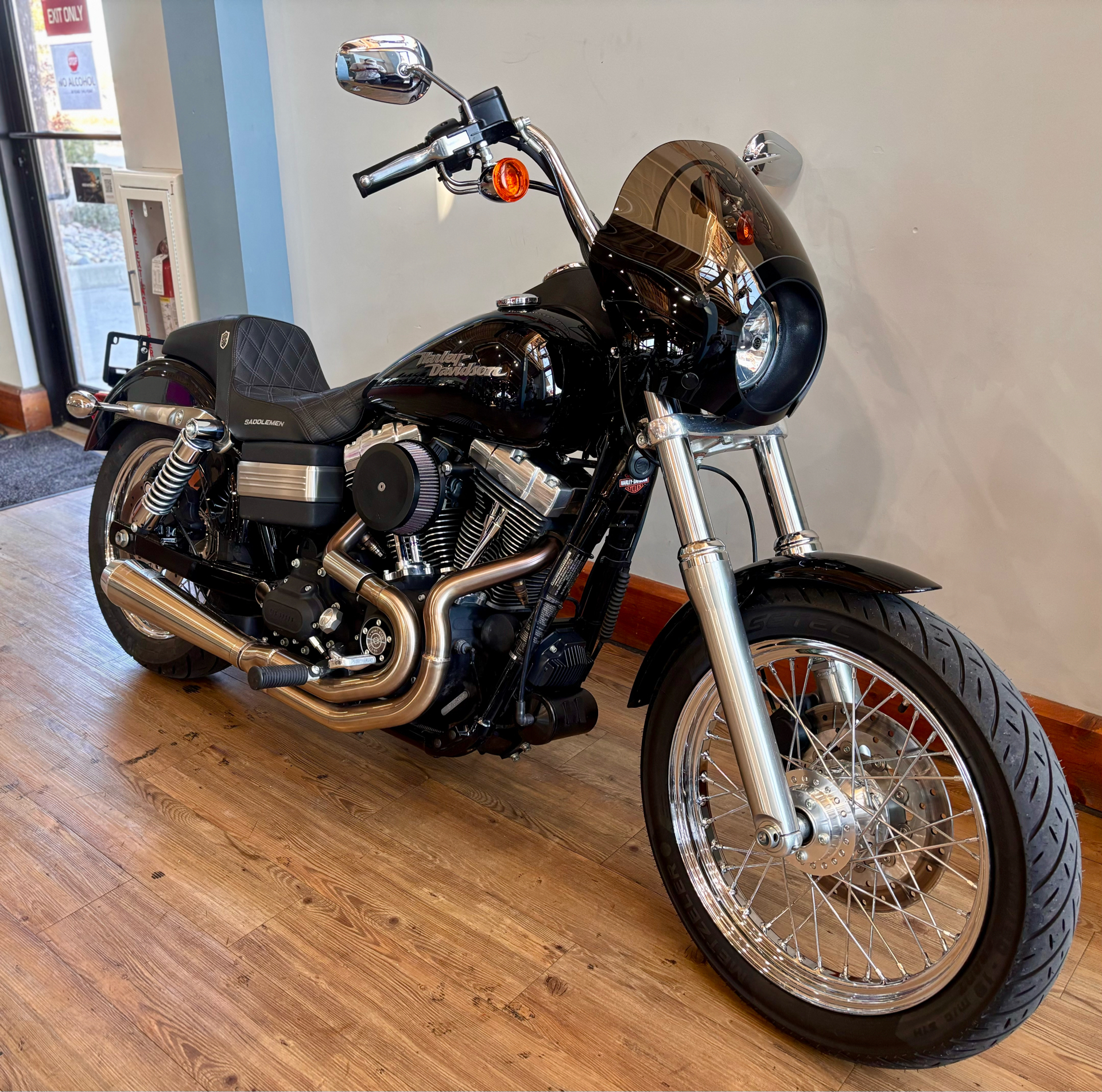 2008 Harley-Davidson Dyna® Street Bob® in Loveland, Colorado - Photo 2