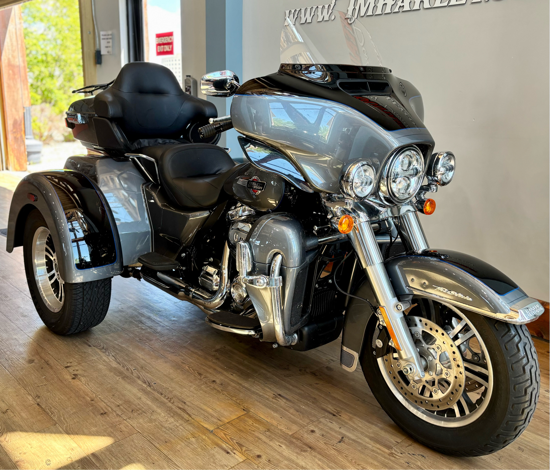 2022 Harley-Davidson Tri Glide® Ultra in Loveland, Colorado - Photo 2
