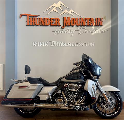 2019 Harley-Davidson CVO™ Street Glide® in Loveland, Colorado - Photo 1