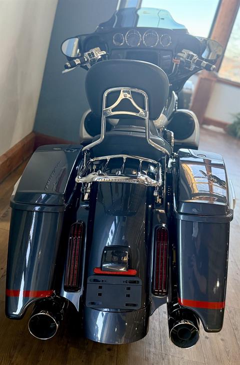 2019 Harley-Davidson CVO™ Street Glide® in Loveland, Colorado - Photo 5