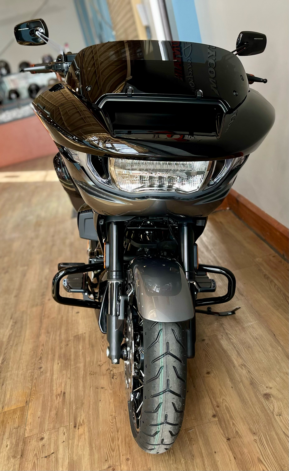 2025 Harley-Davidson CVO™ Road Glide® in Loveland, Colorado - Photo 4