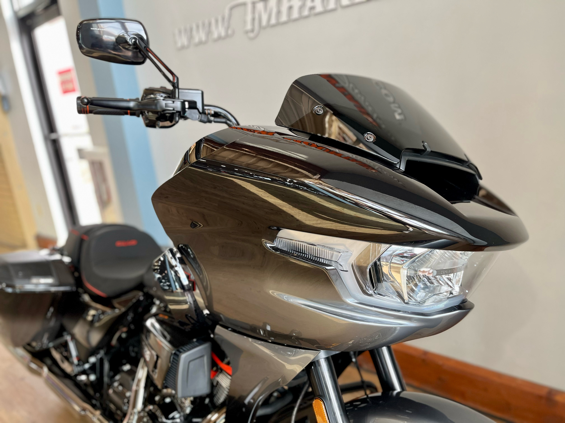 2025 Harley-Davidson CVO™ Road Glide® in Loveland, Colorado - Photo 7