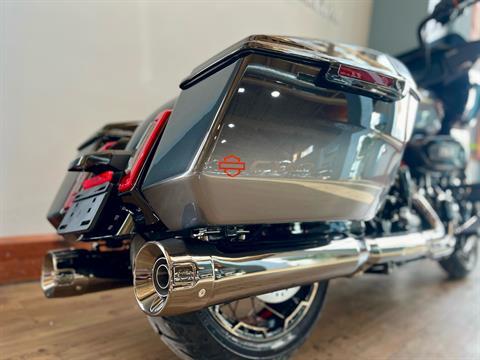 2025 Harley-Davidson CVO™ Road Glide® in Loveland, Colorado - Photo 11