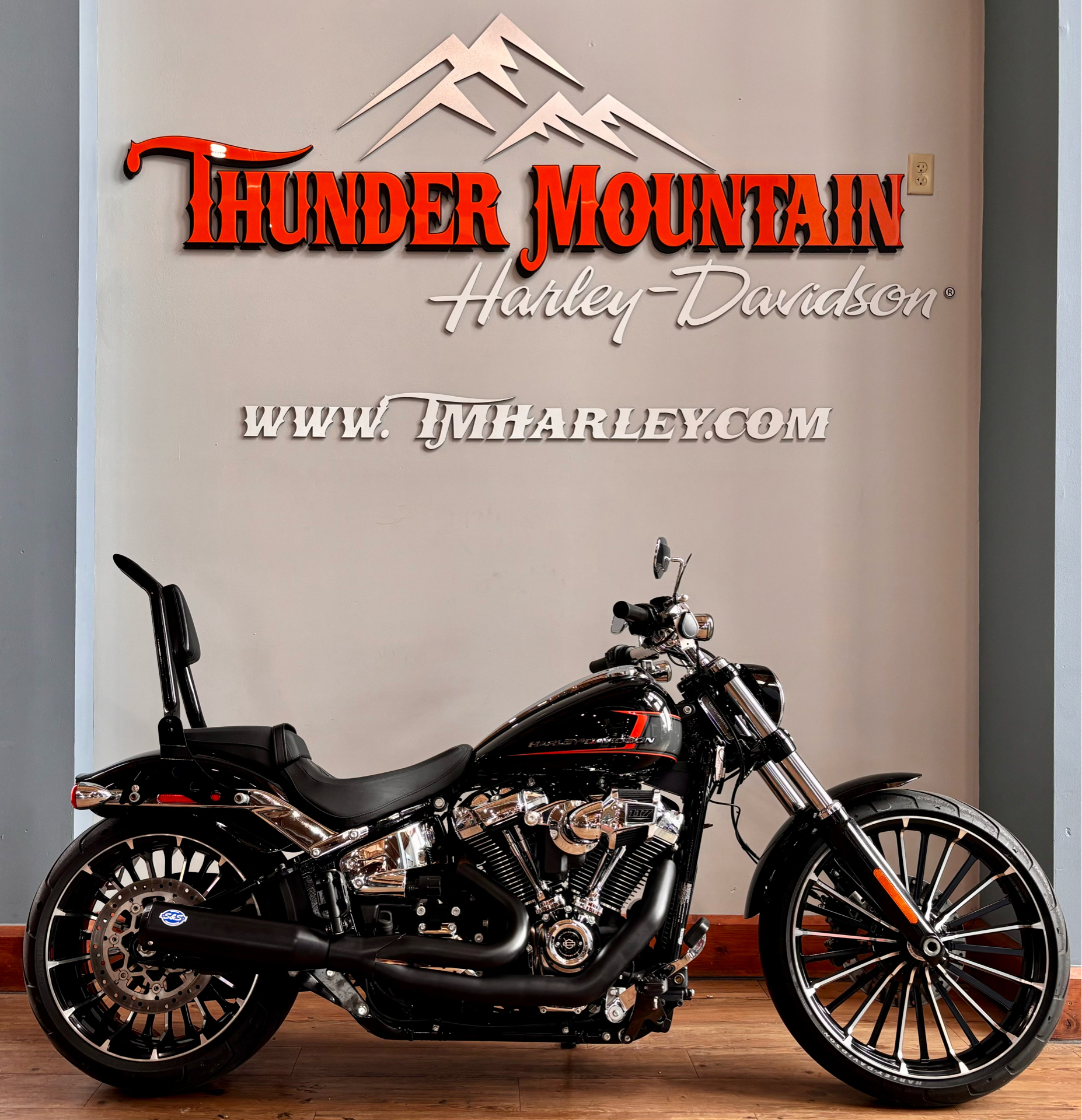 2023 Harley-Davidson Breakout® in Loveland, Colorado - Photo 1