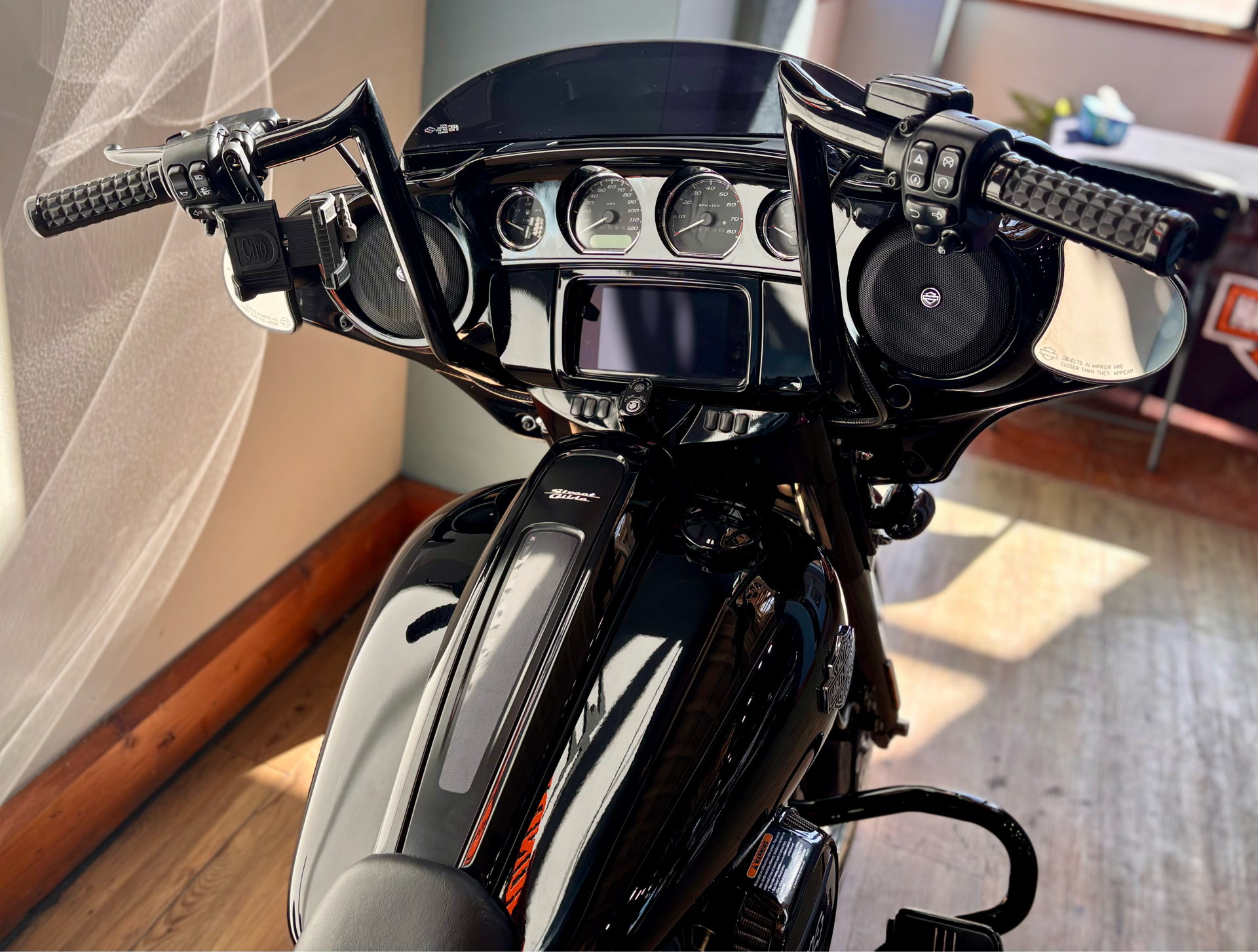 2022 Harley-Davidson Street Glide® Special in Loveland, Colorado - Photo 10