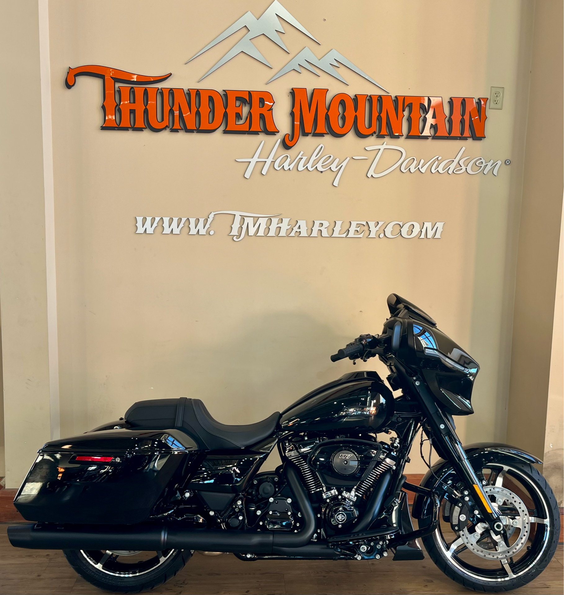 2024 Harley-Davidson Street Glide® in Loveland, Colorado - Photo 1
