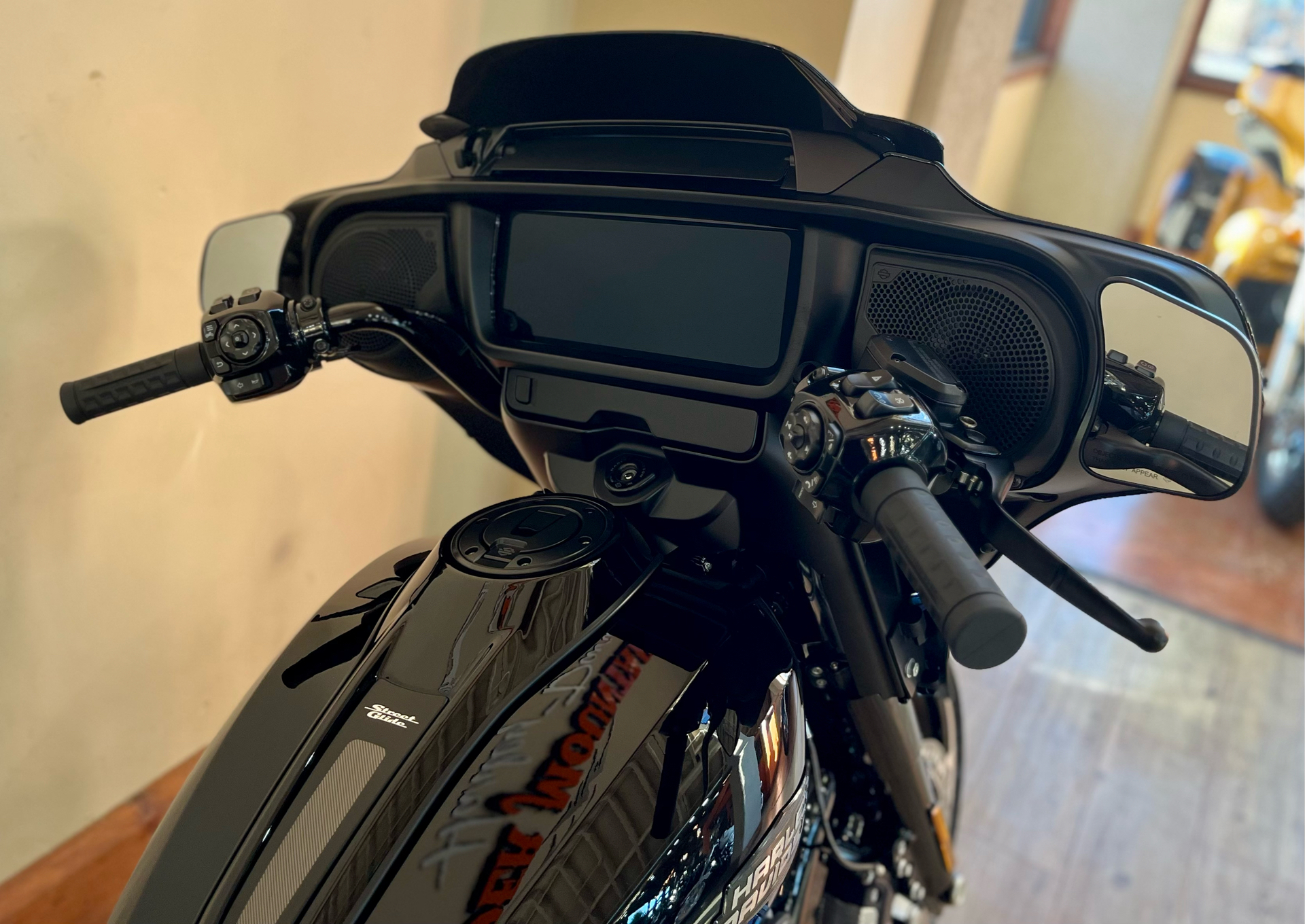 2024 Harley-Davidson Street Glide® in Loveland, Colorado - Photo 11