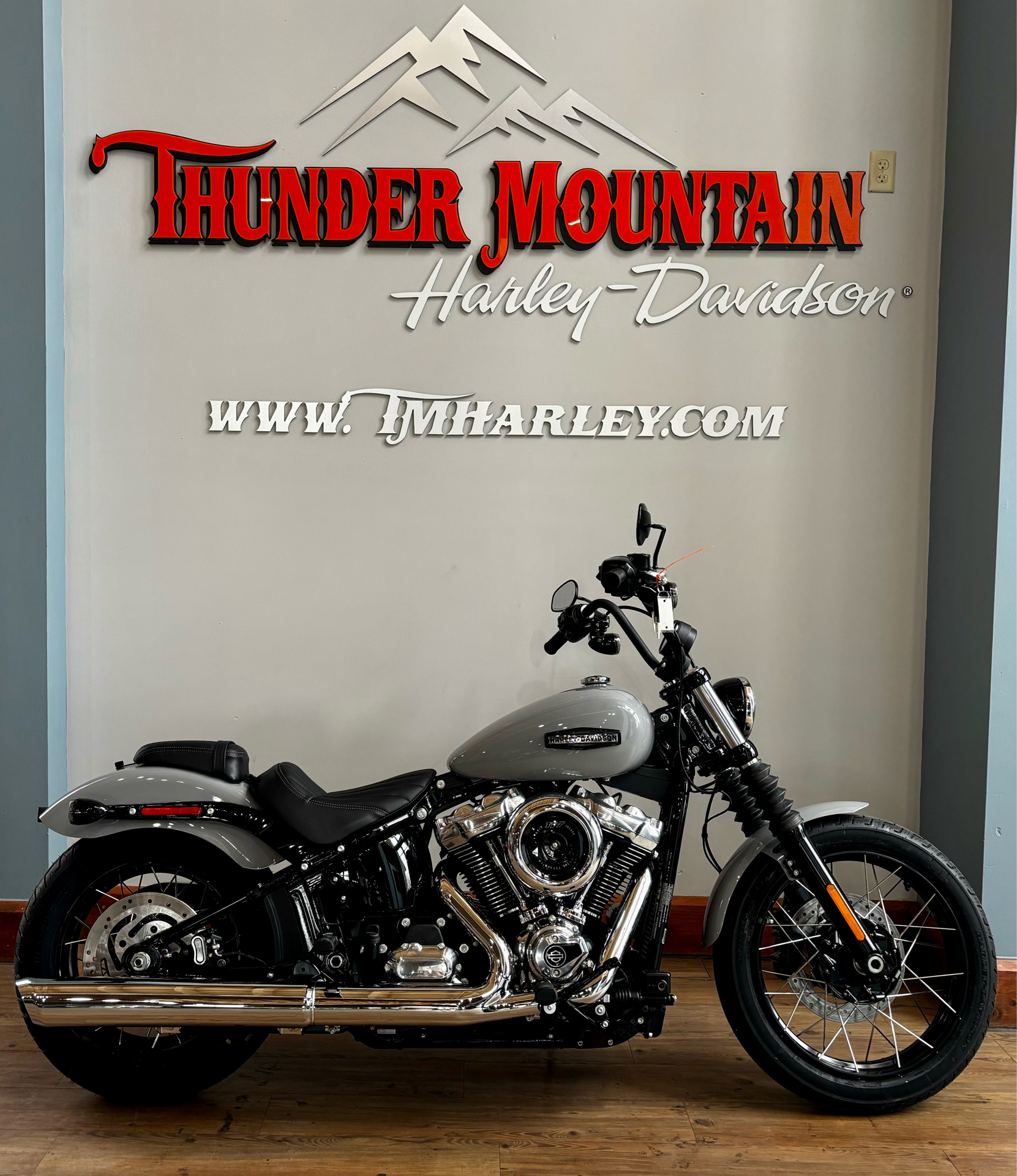 2025 Harley-Davidson Street Bob® in Loveland, Colorado - Photo 1