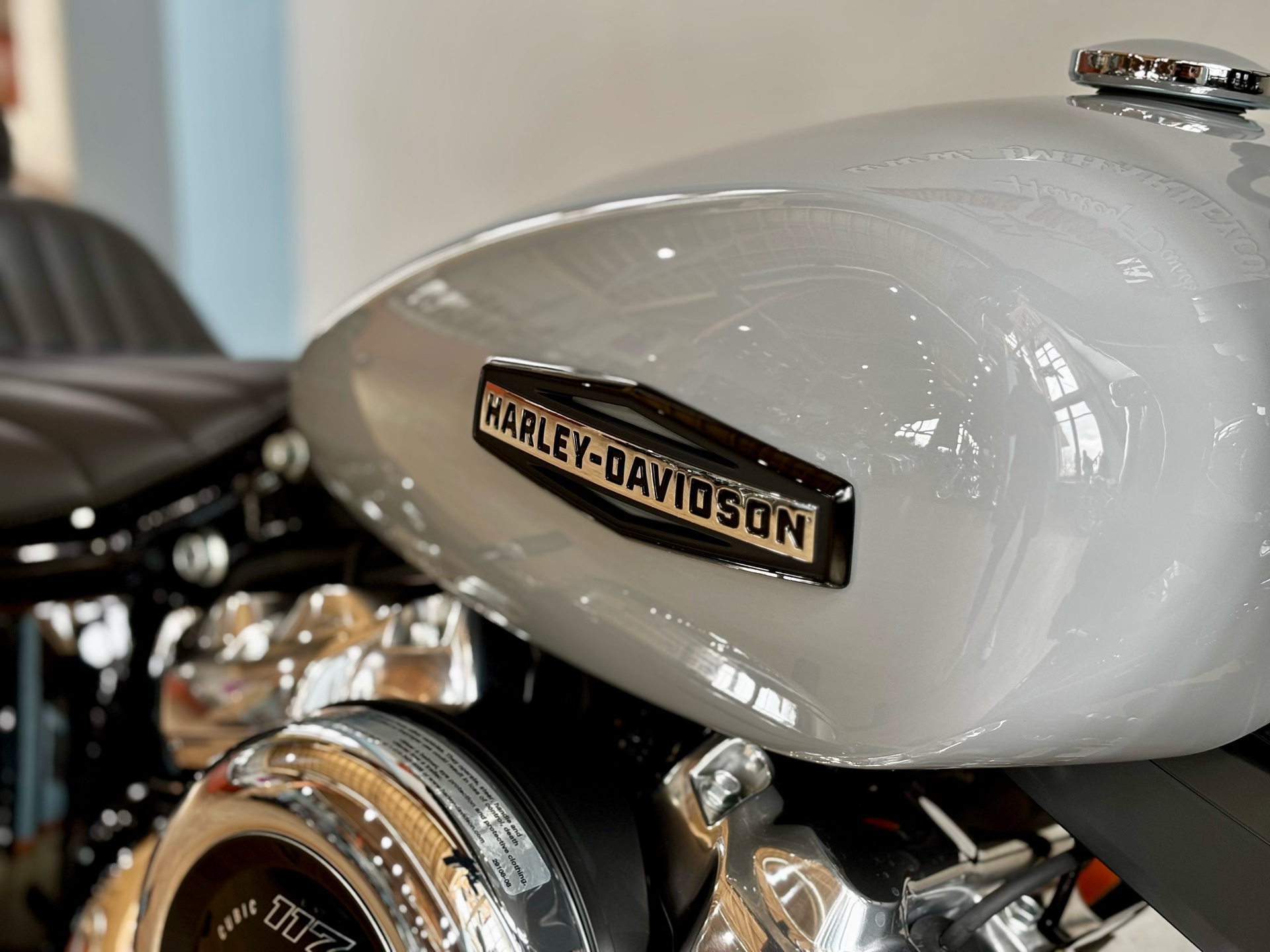 2025 Harley-Davidson Street Bob® in Loveland, Colorado - Photo 6