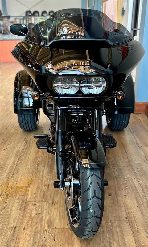 2025 Harley-Davidson Road Glide® 3 in Loveland, Colorado - Photo 4