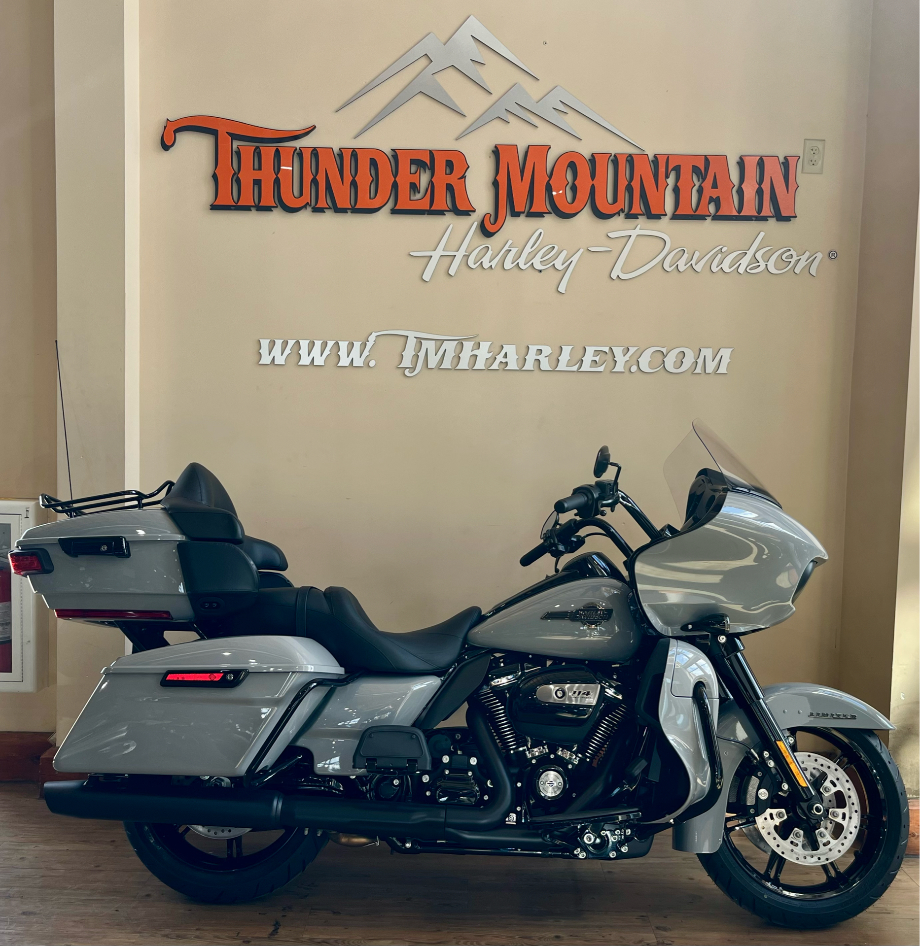 2024 Harley-Davidson Road Glide® Limited in Loveland, Colorado - Photo 1