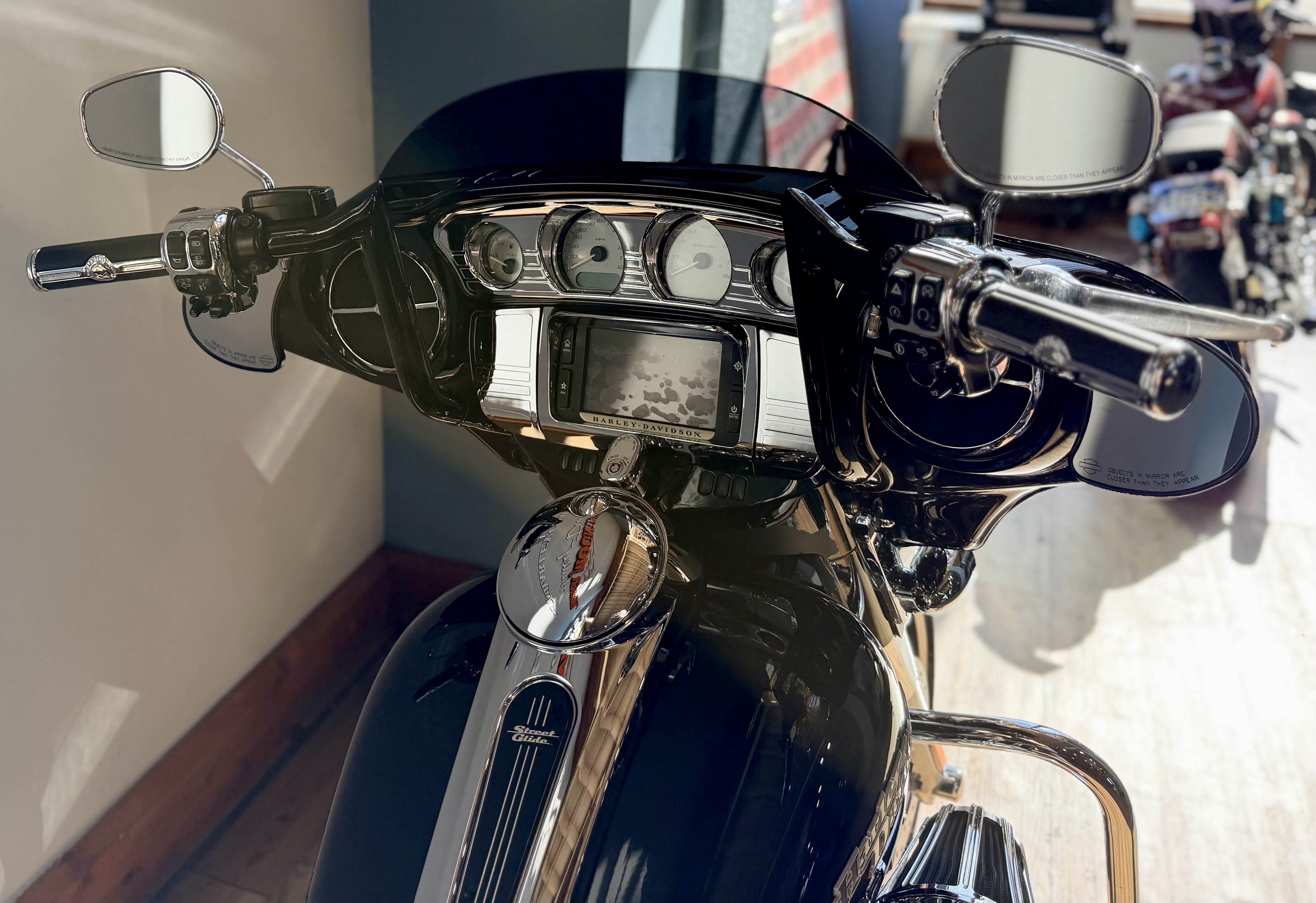 2017 Harley-Davidson Street Glide® Special in Loveland, Colorado - Photo 11