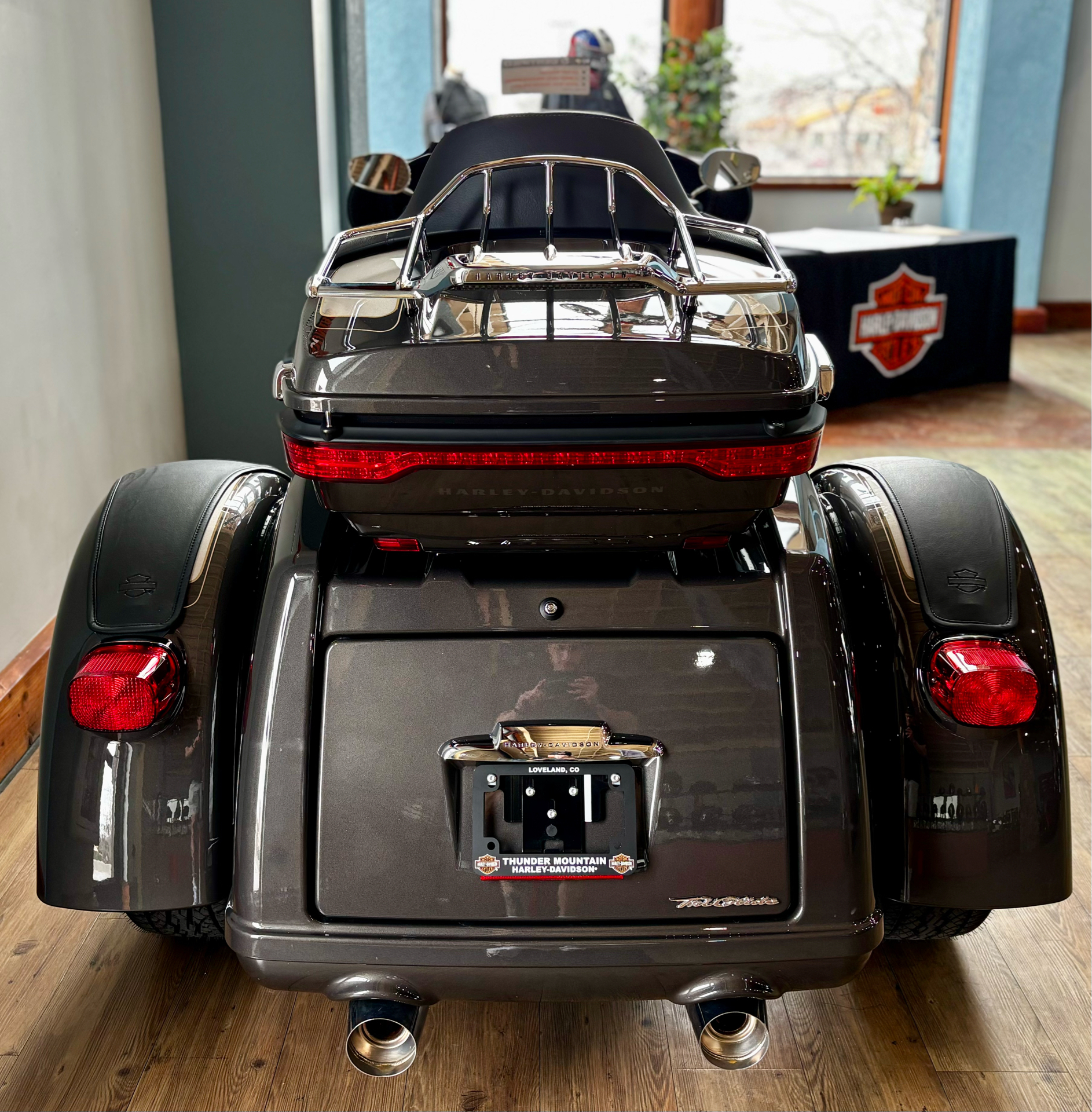 2023 Harley-Davidson Tri Glide® Ultra in Loveland, Colorado - Photo 5