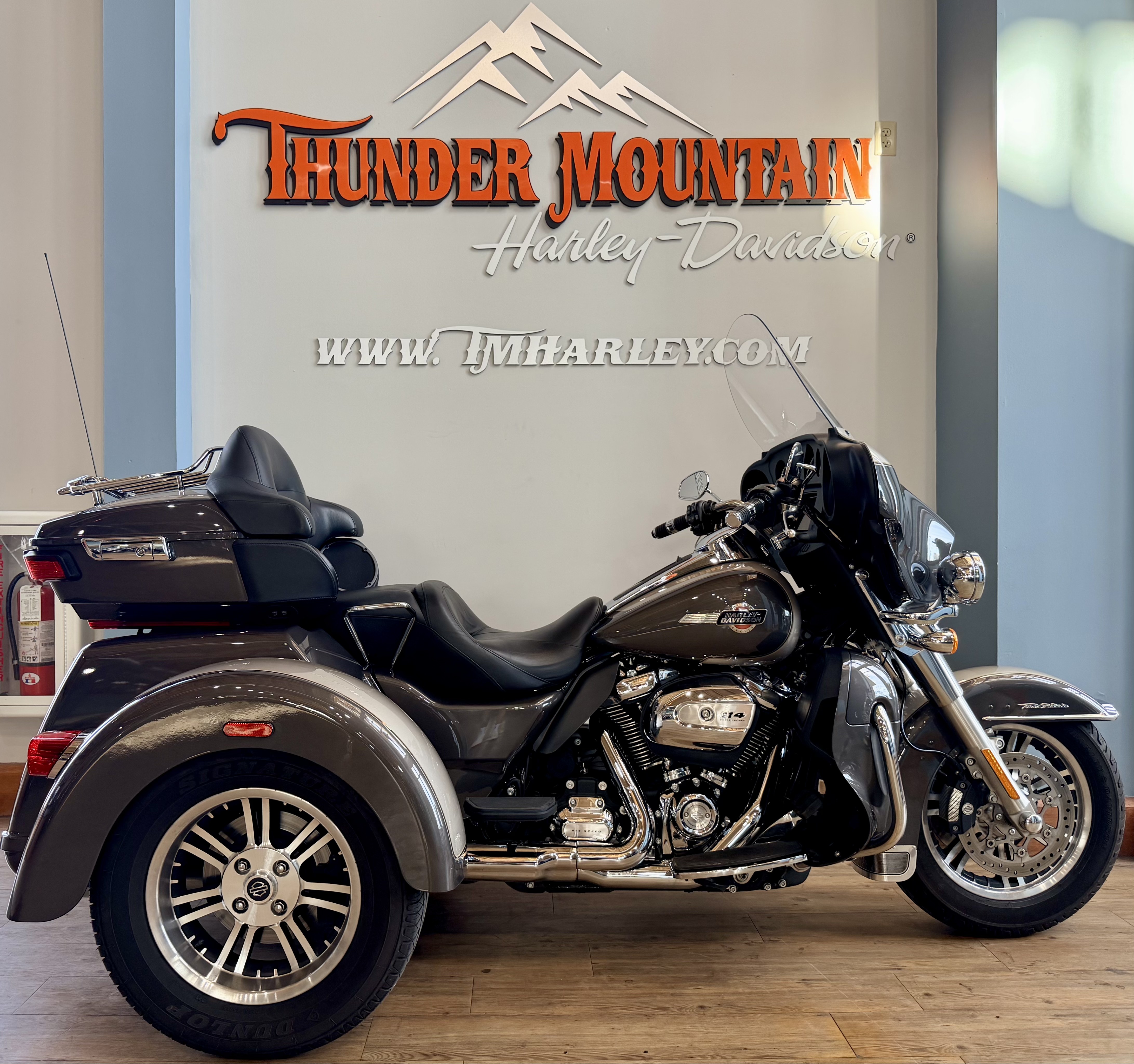 2023 Harley-Davidson Tri Glide® Ultra in Loveland, Colorado - Photo 1