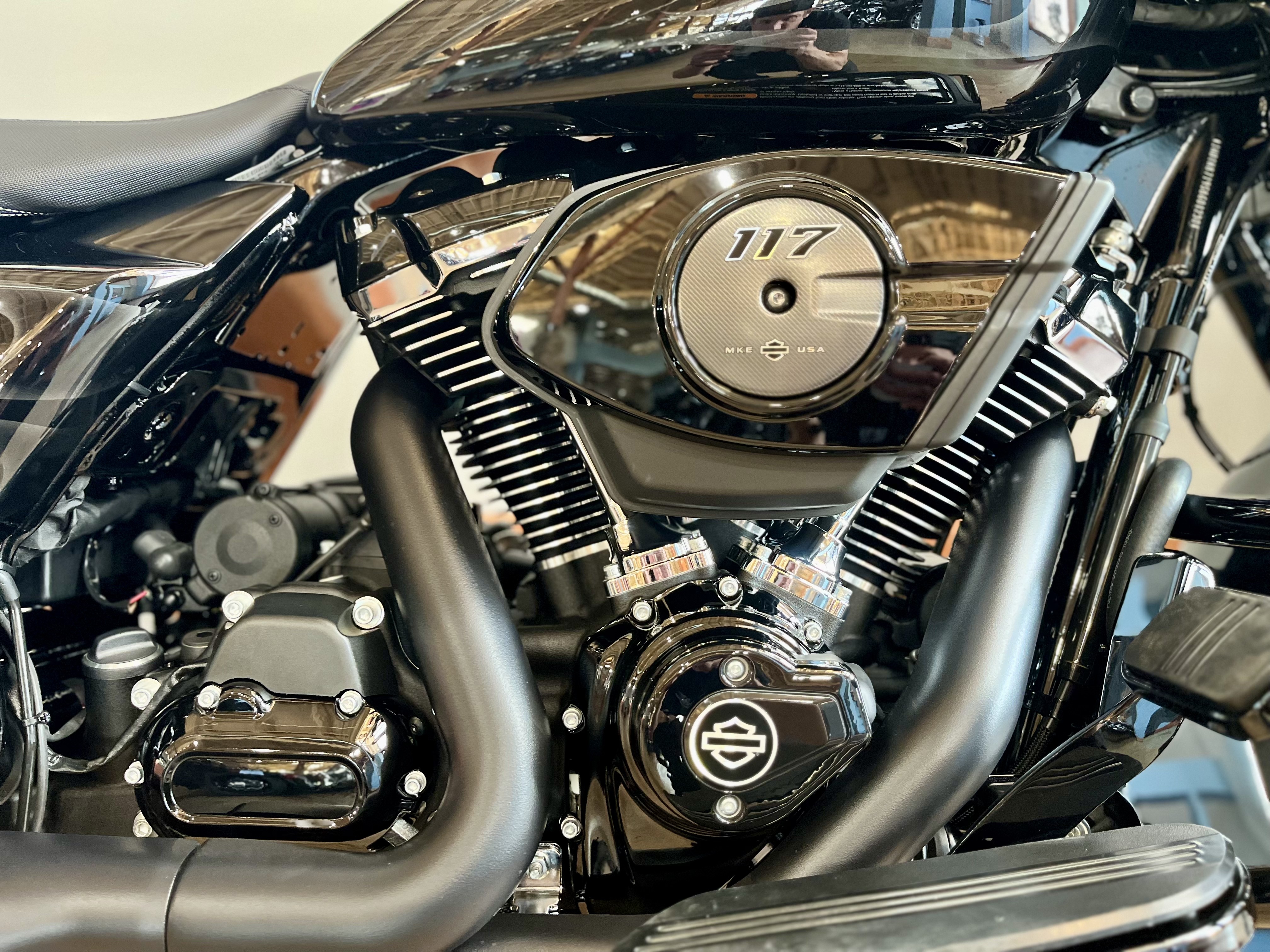 2025 Harley-Davidson Street Glide® in Loveland, Colorado - Photo 9