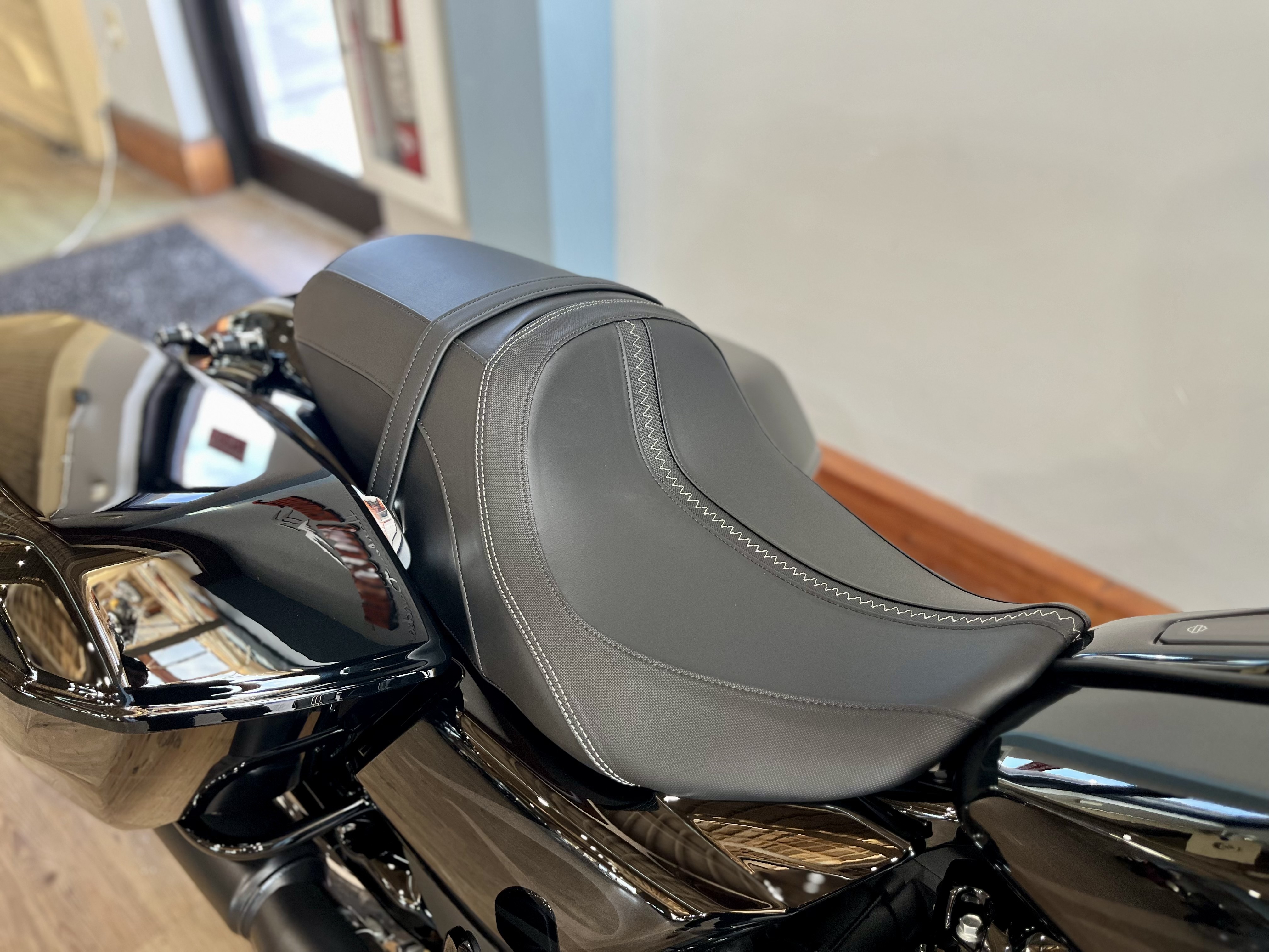 2025 Harley-Davidson Street Glide® in Loveland, Colorado - Photo 10