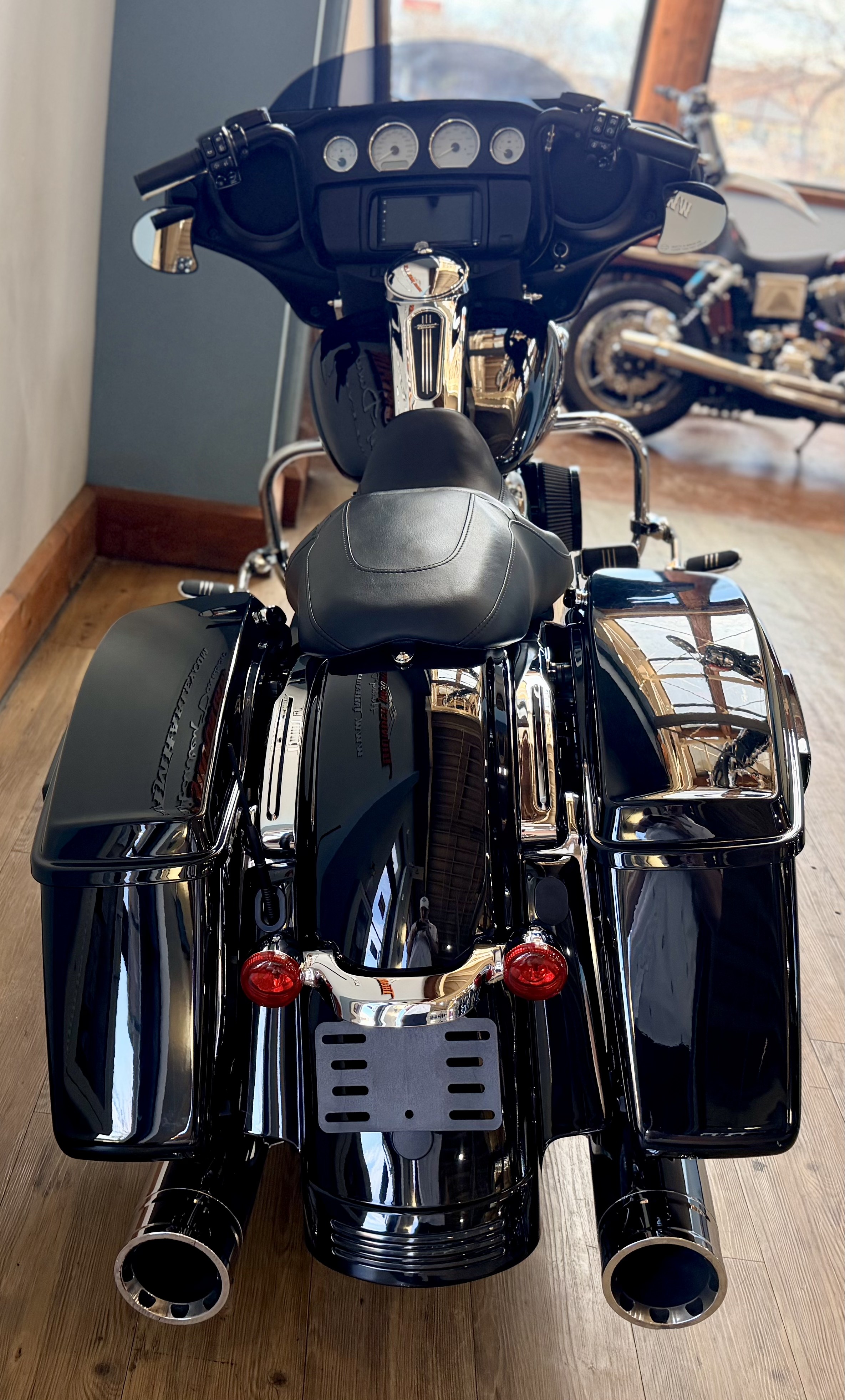 2017 Harley-Davidson Street Glide® in Loveland, Colorado - Photo 5