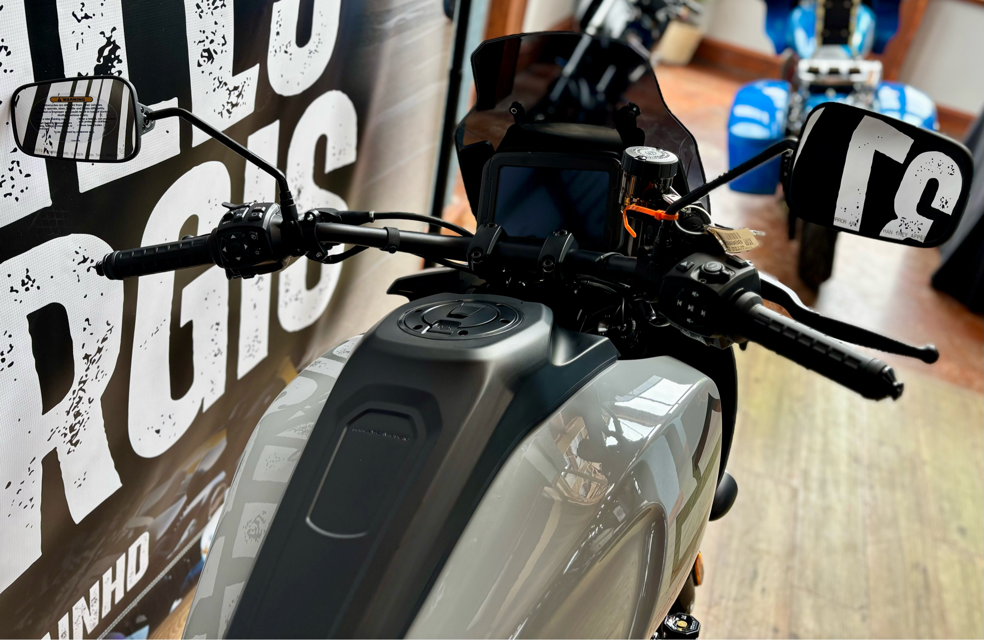 2025 Harley-Davidson Pan America® 1250 ST in Loveland, Colorado - Photo 9