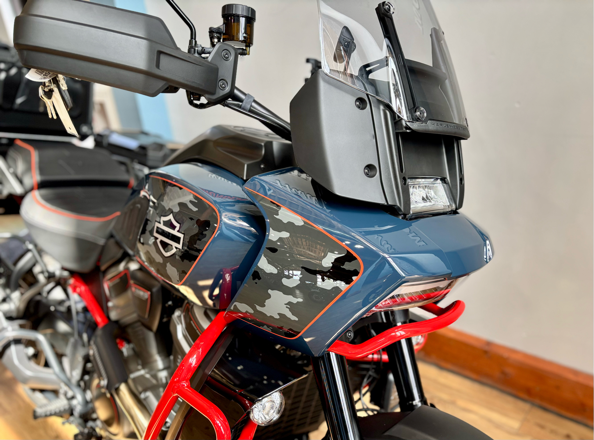 2025 Harley-Davidson CVO™ Pan America® in Loveland, Colorado - Photo 7
